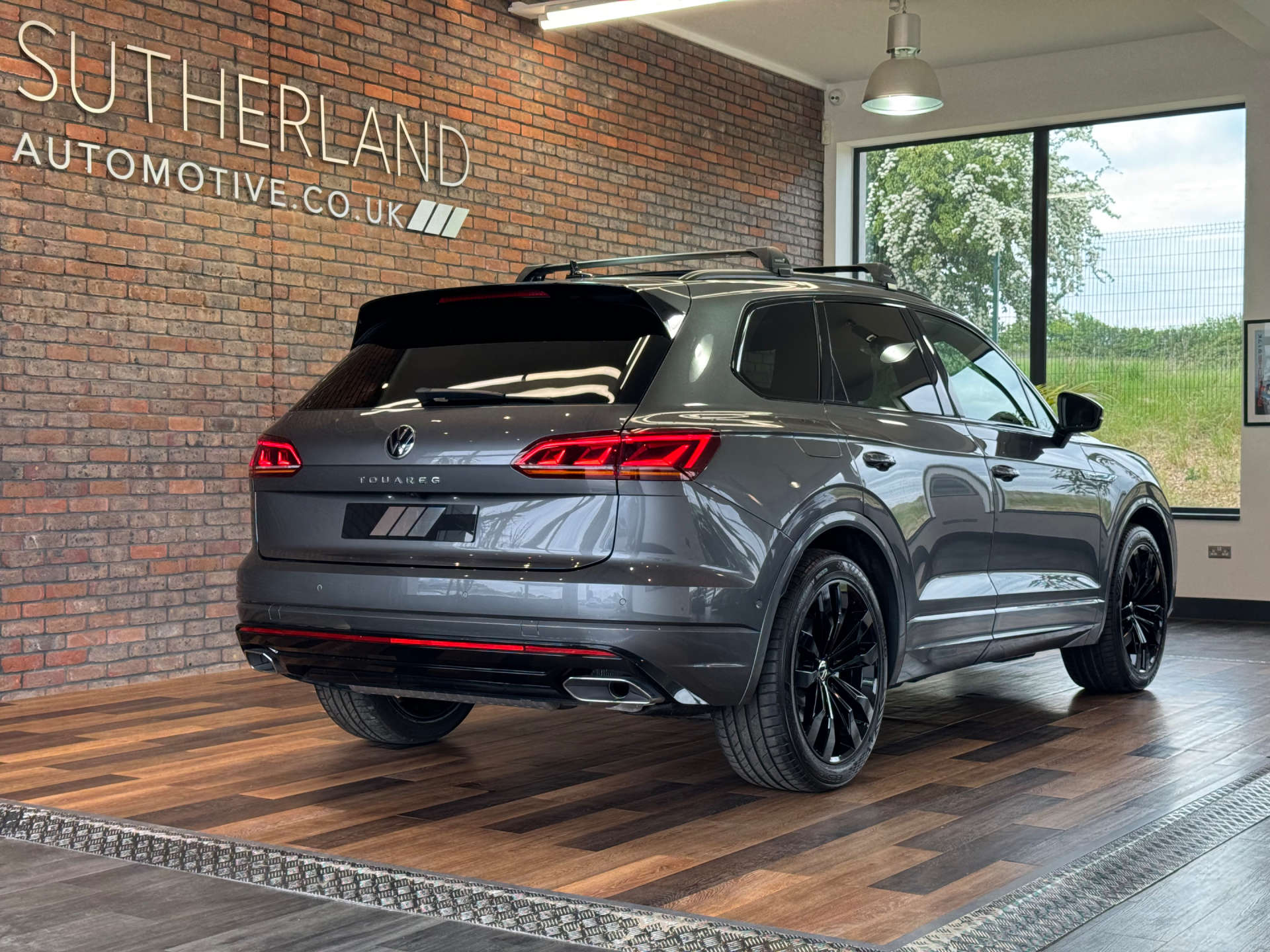 VOLKSWAGEN TOUAREG 3.0 Touareg V6 Black Edition TDI Auto 4WD 5dr #6