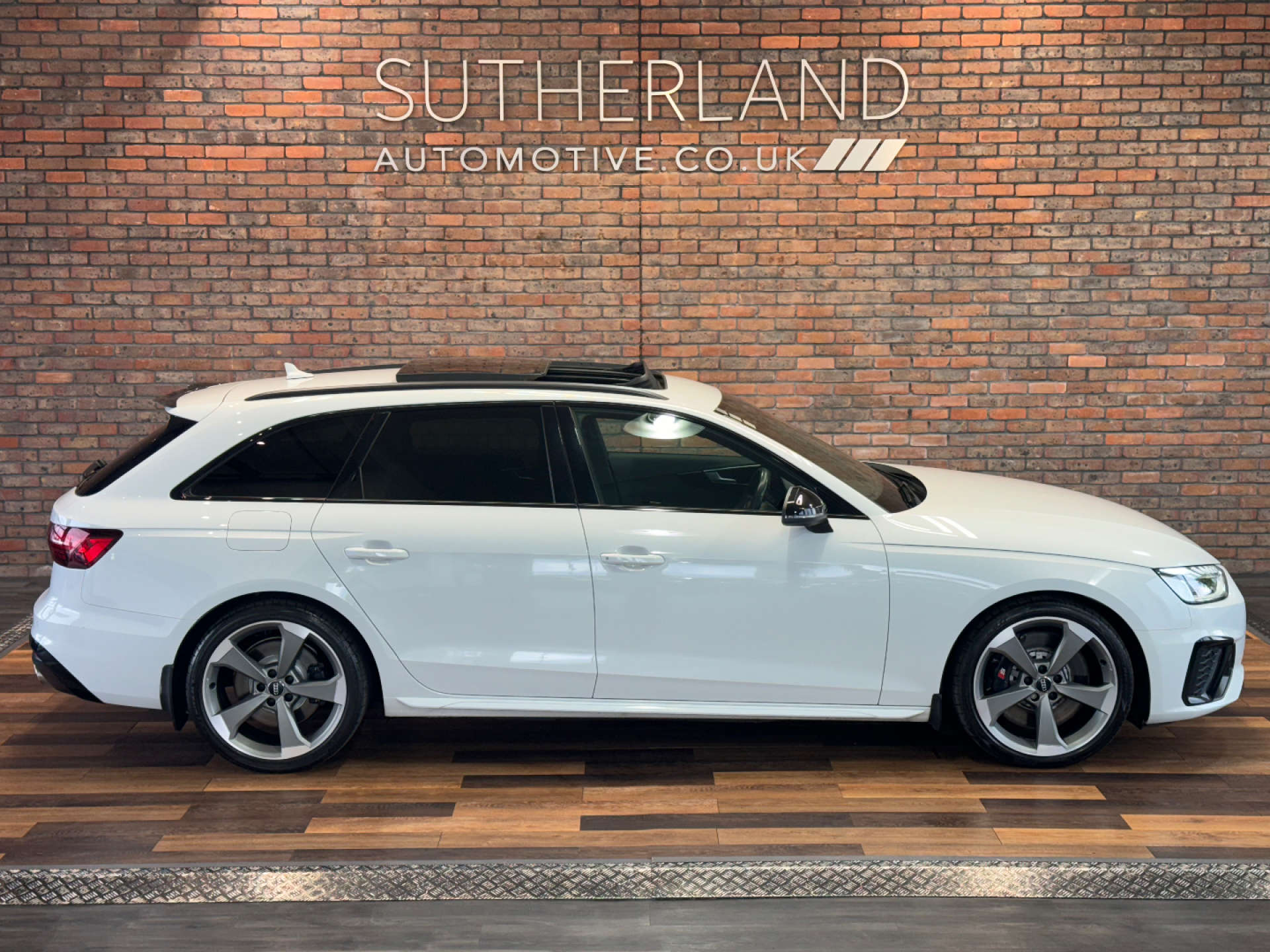 AUDI A4 3.0 S4 Black Edition TDI Quattro Auto 4WD 5dr #3