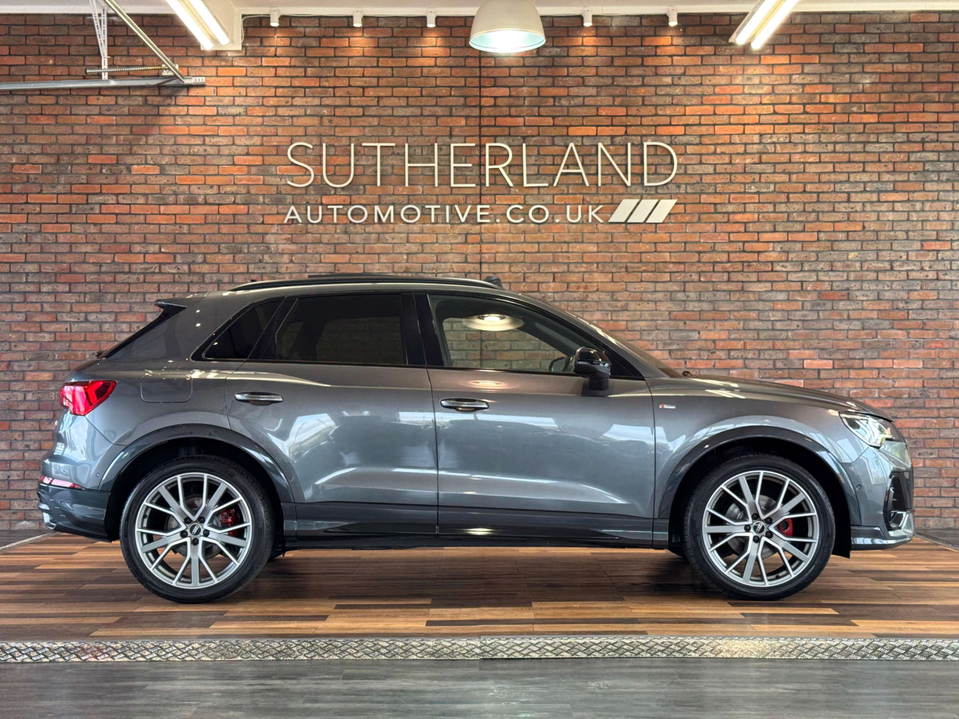 AUDI Q3 2.0 Q3 Vorsprung 35 TDI Semi-Auto 5dr #3