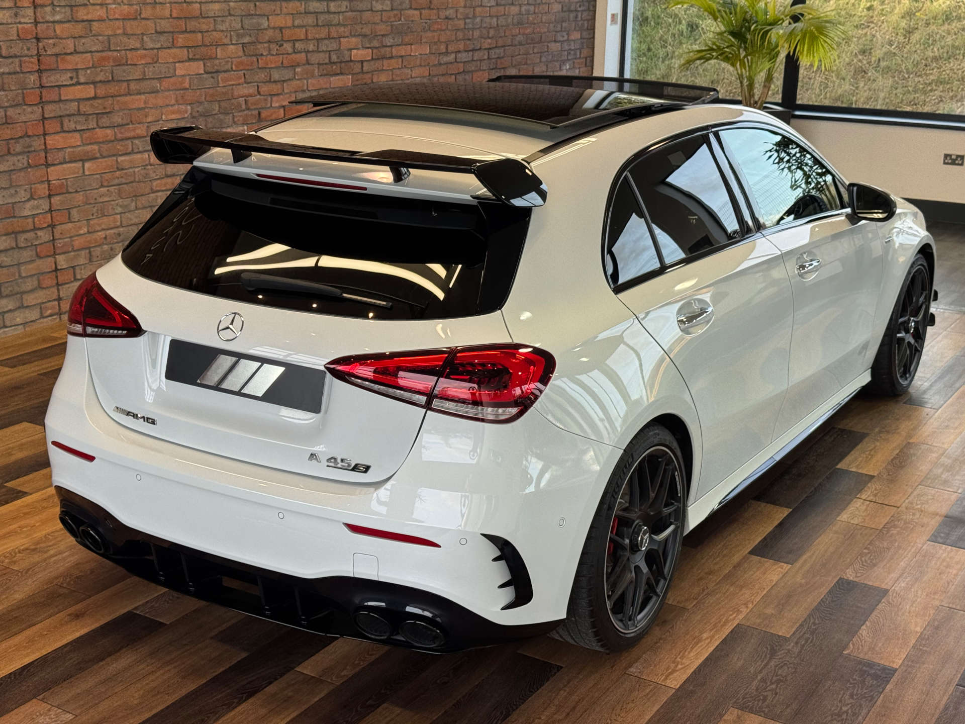 MERCEDES-BENZ A-CLASS 2.0 AMG A 45 S 4Matic+ + Auto 4WD 5dr #6