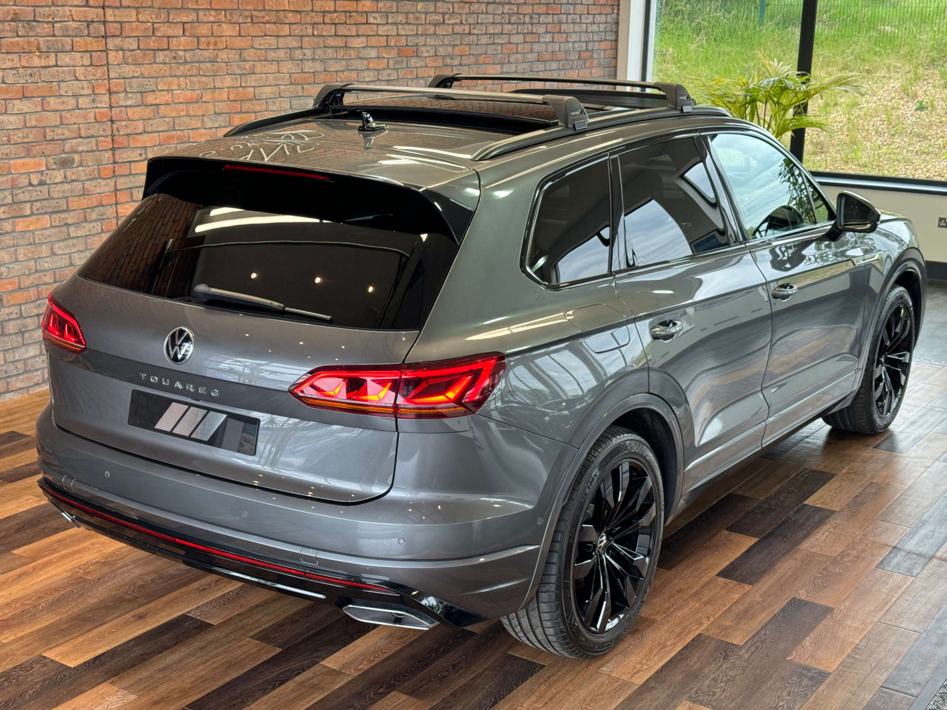 VOLKSWAGEN TOUAREG 3.0 Touareg V6 Black Edition TDI Auto 4WD 5dr #7