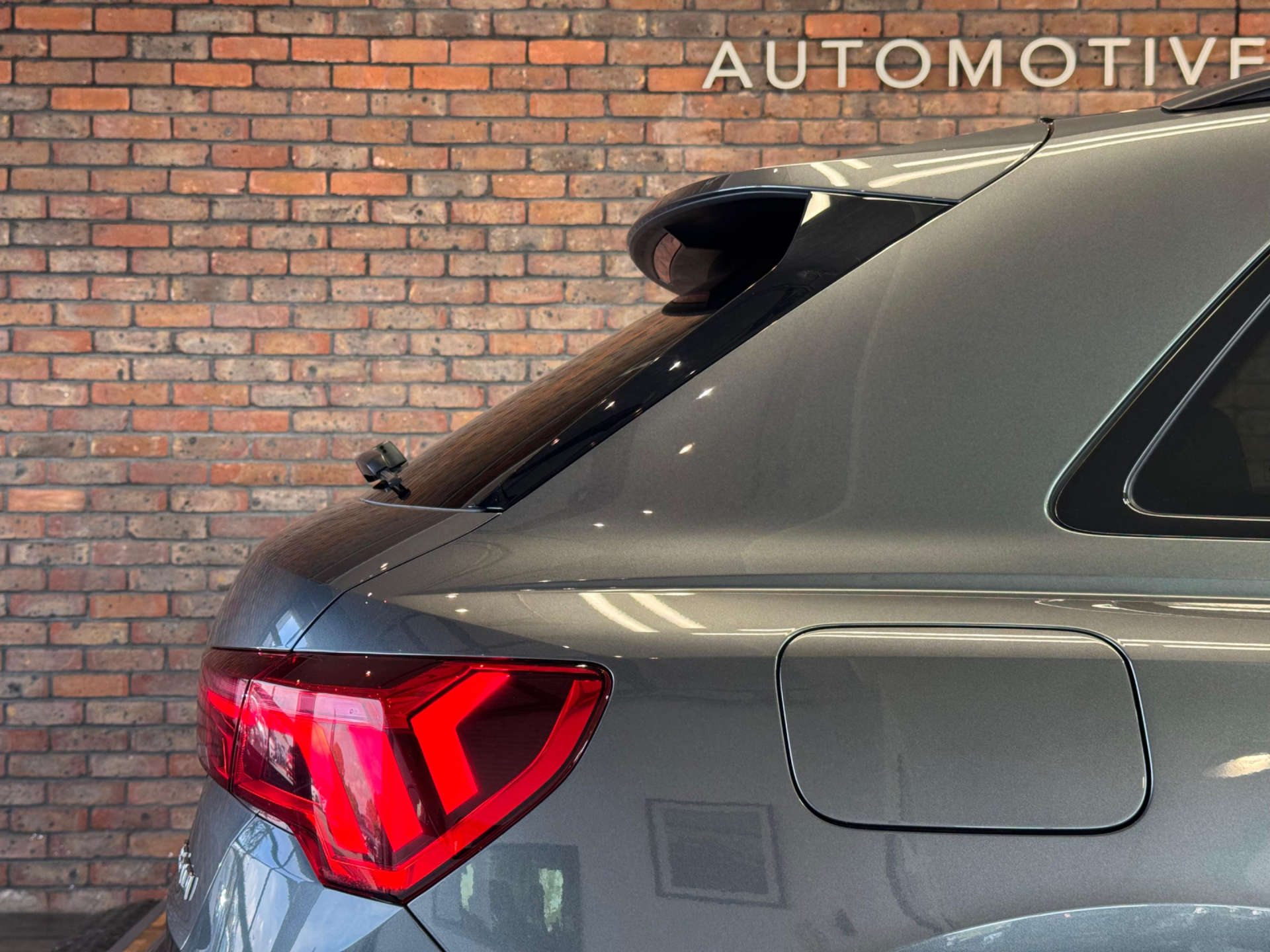 AUDI Q3 2.0 Q3 Vorsprung 35 TDI Semi-Auto 5dr #17
