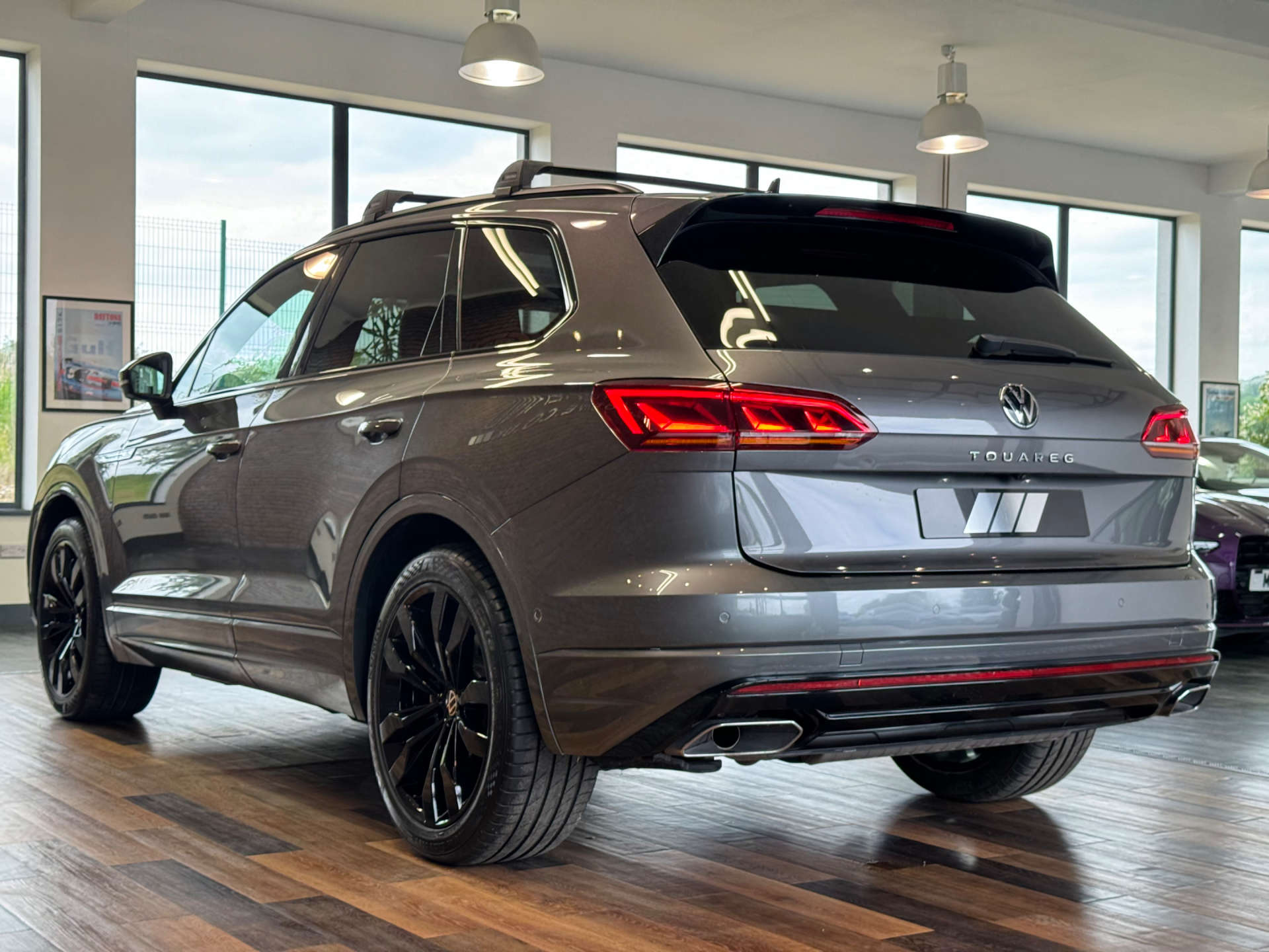 VOLKSWAGEN TOUAREG 3.0 Touareg V6 Black Edition TDI Auto 4WD 5dr #9