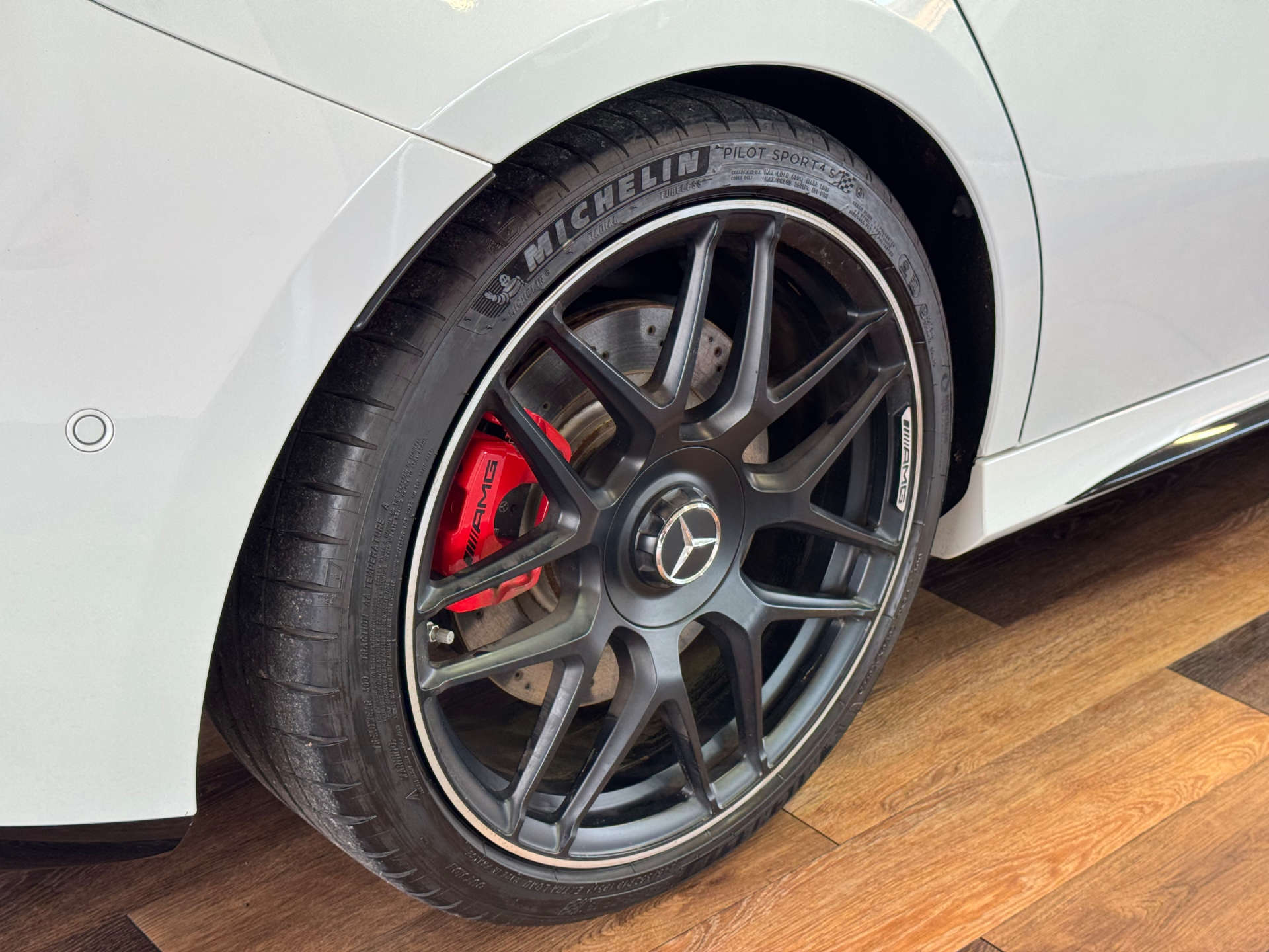 MERCEDES-BENZ A-CLASS 2.0 AMG A 45 S 4Matic+ + Auto 4WD 5dr #19