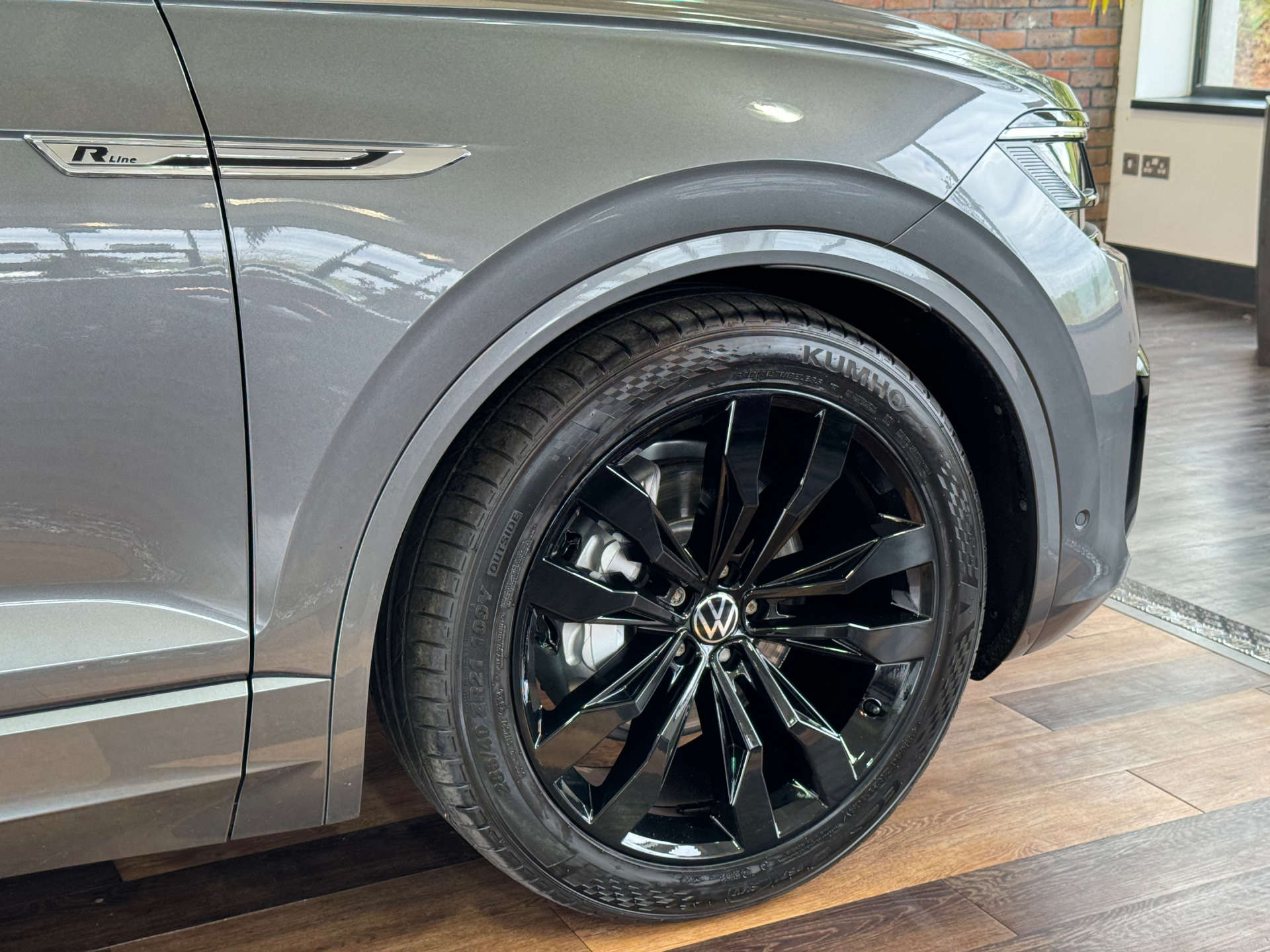 VOLKSWAGEN TOUAREG 3.0 Touareg V6 Black Edition TDI Auto 4WD 5dr #13