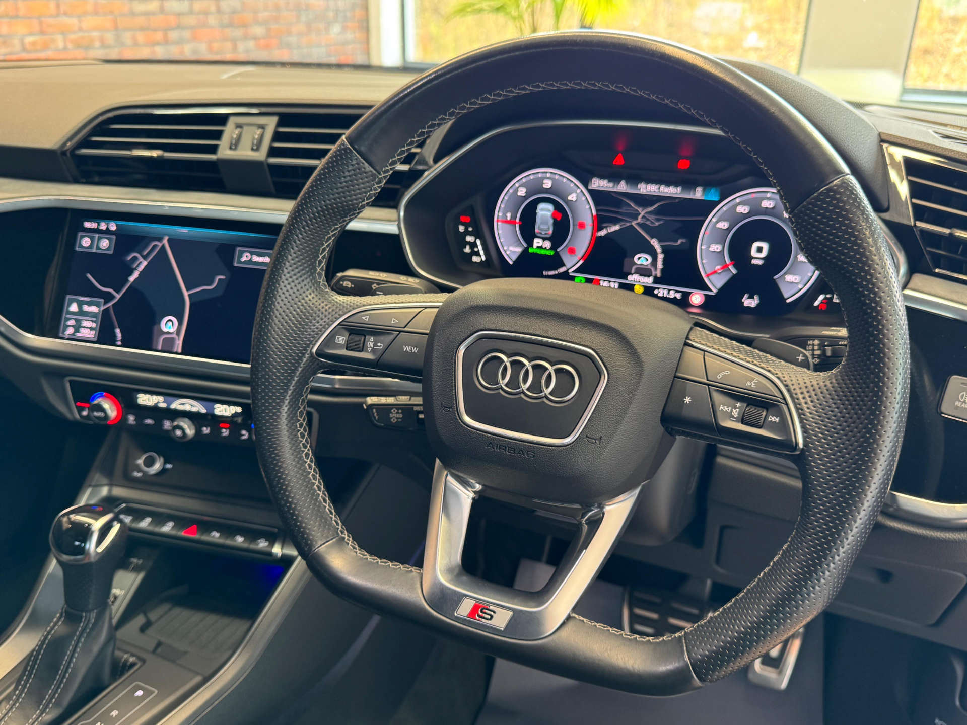 AUDI Q3 2.0 Q3 Vorsprung 35 TDI Semi-Auto 5dr #27