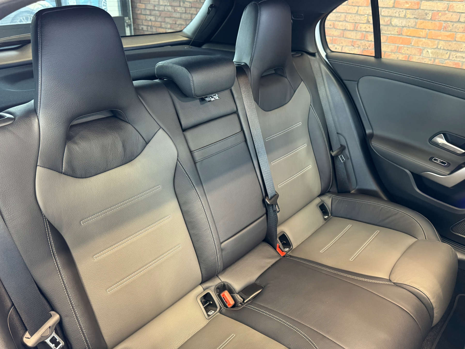 MERCEDES-BENZ A-CLASS 2.0 AMG A 45 S 4Matic+ + Auto 4WD 5dr #27