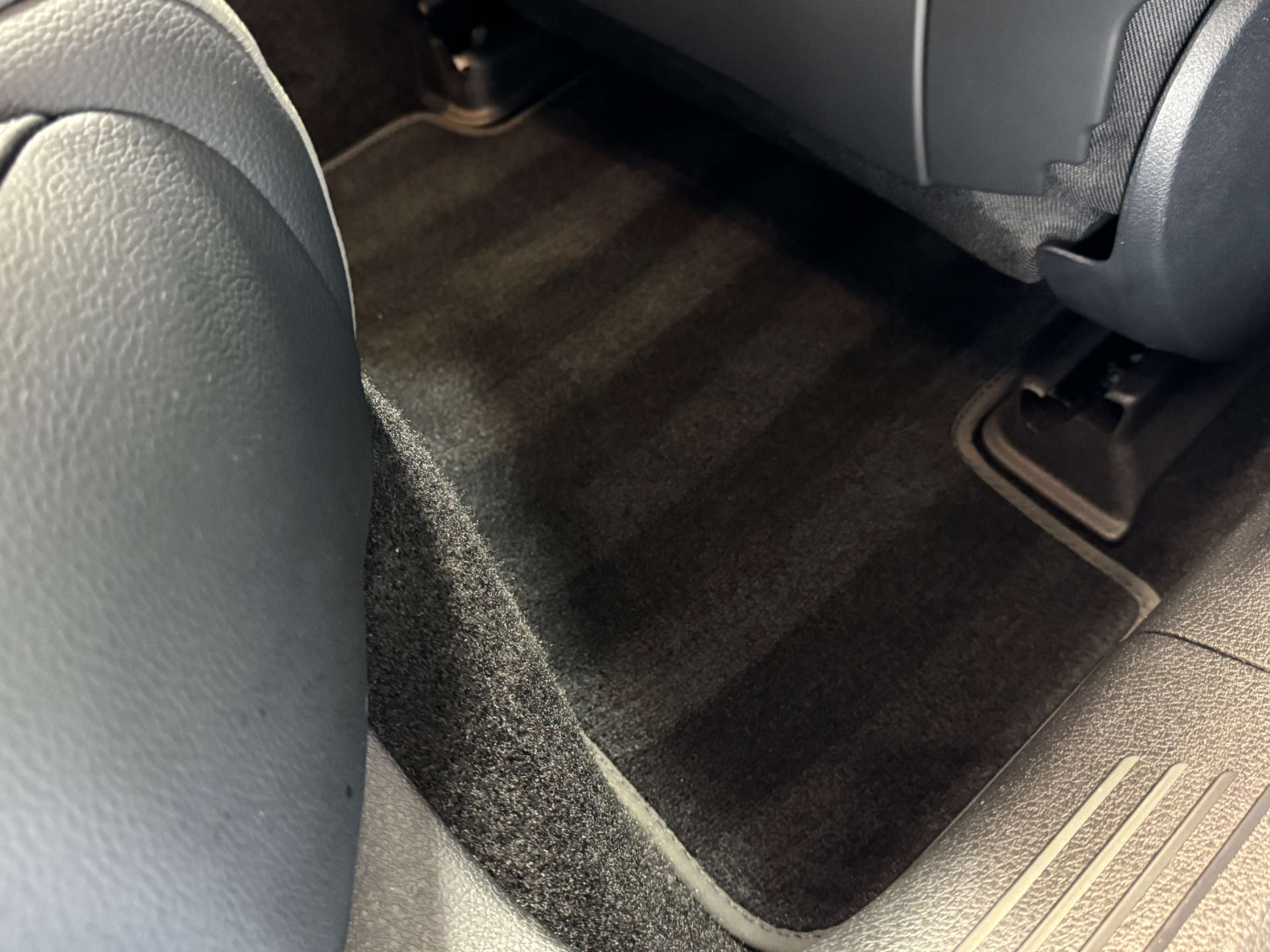 MERCEDES-BENZ A-CLASS 2.0 AMG A 45 S 4Matic+ + Auto 4WD 5dr #31