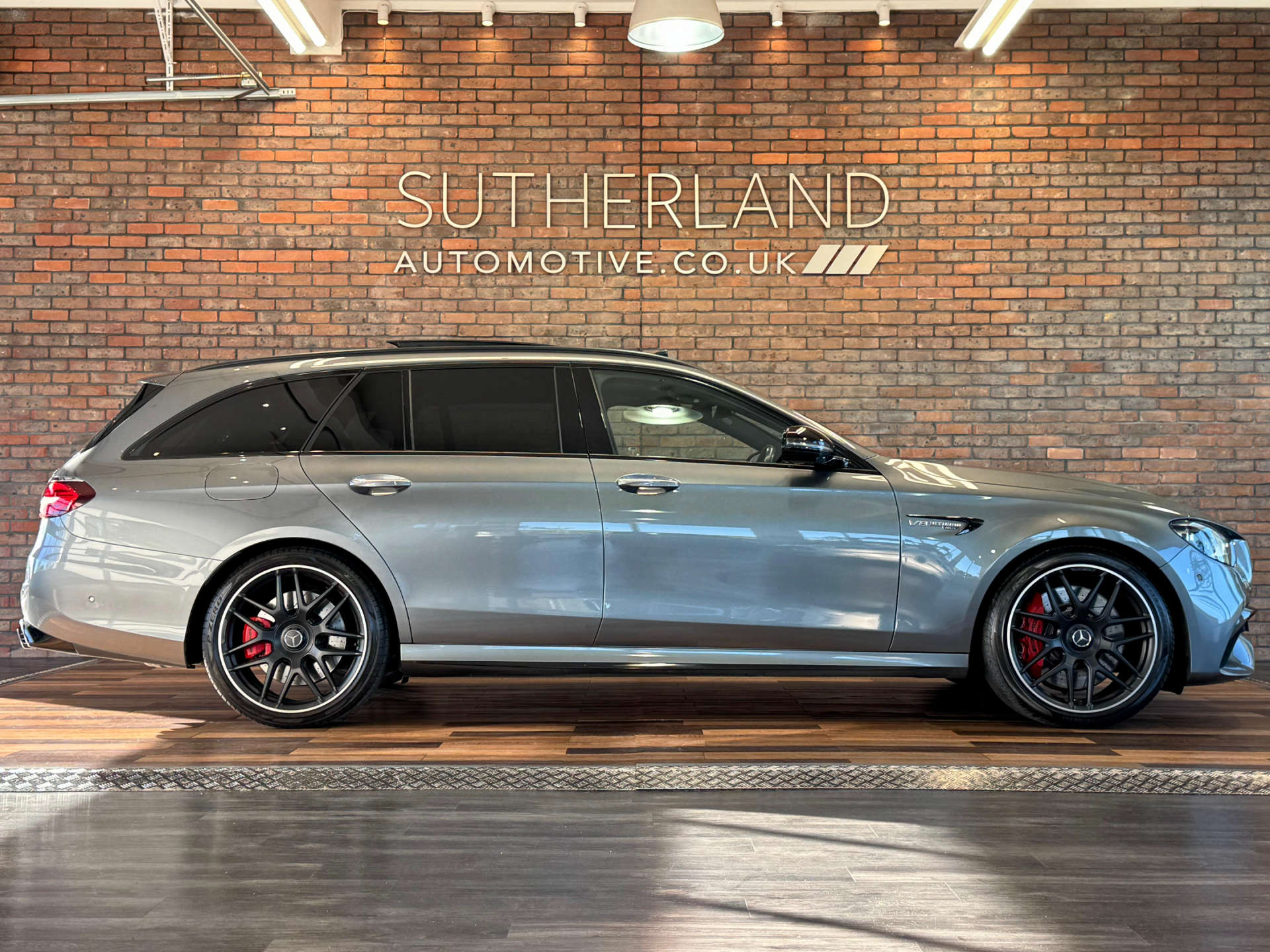 MERCEDES-BENZ E-CLASS 4.0 AMG E 63 S Night Edition Premium+ 4Matic+ Auto 4WD 5dr #2