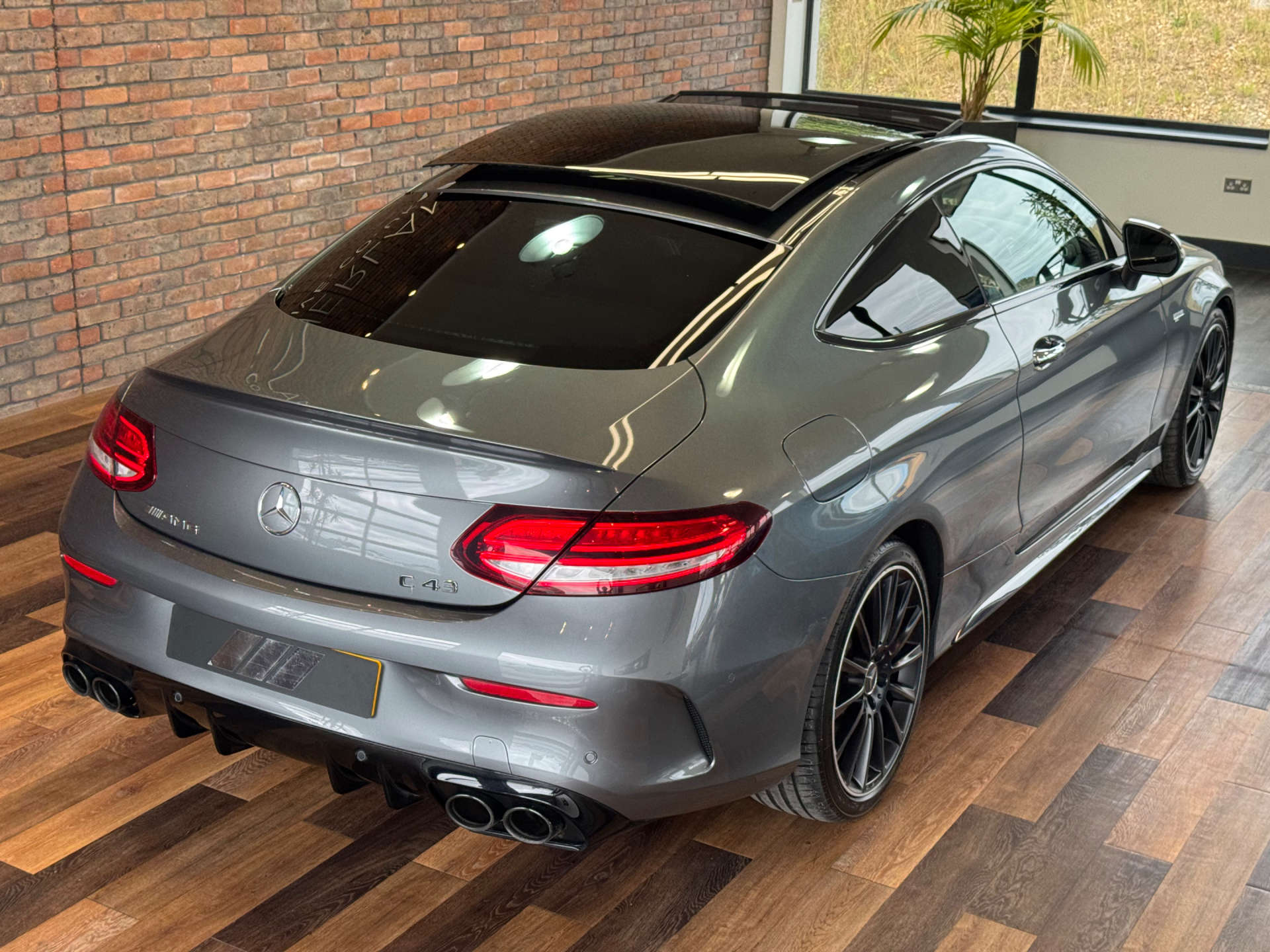 MERCEDES-BENZ C-CLASS 3.0 AMG C 43 Premium+ 4Matic Auto 4WD 2dr #7