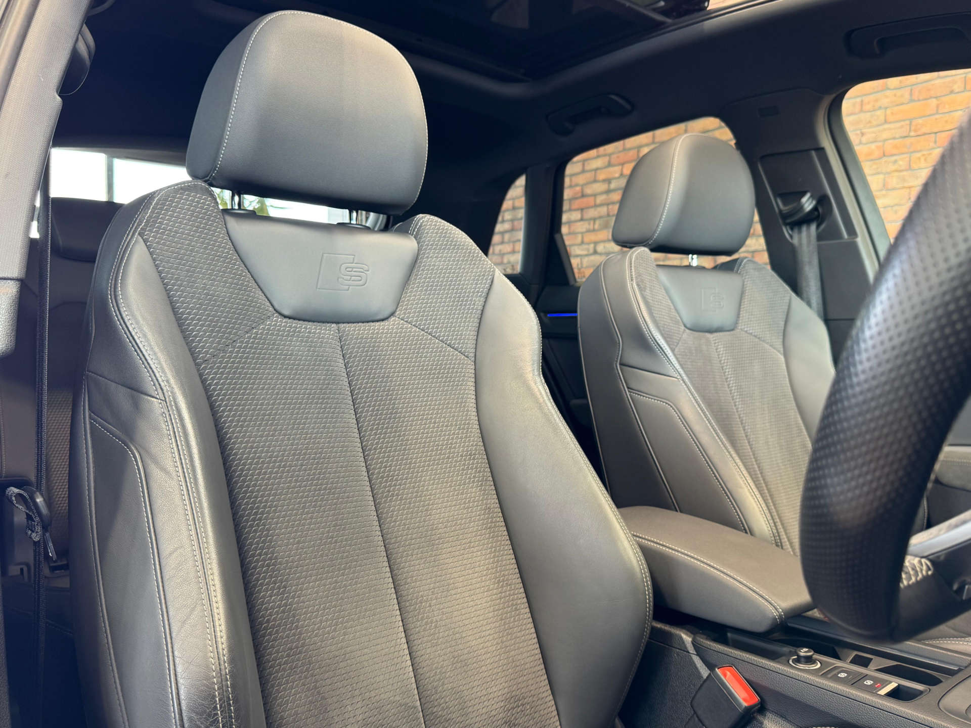 AUDI Q3 2.0 Q3 Vorsprung 35 TDI Semi-Auto 5dr #46