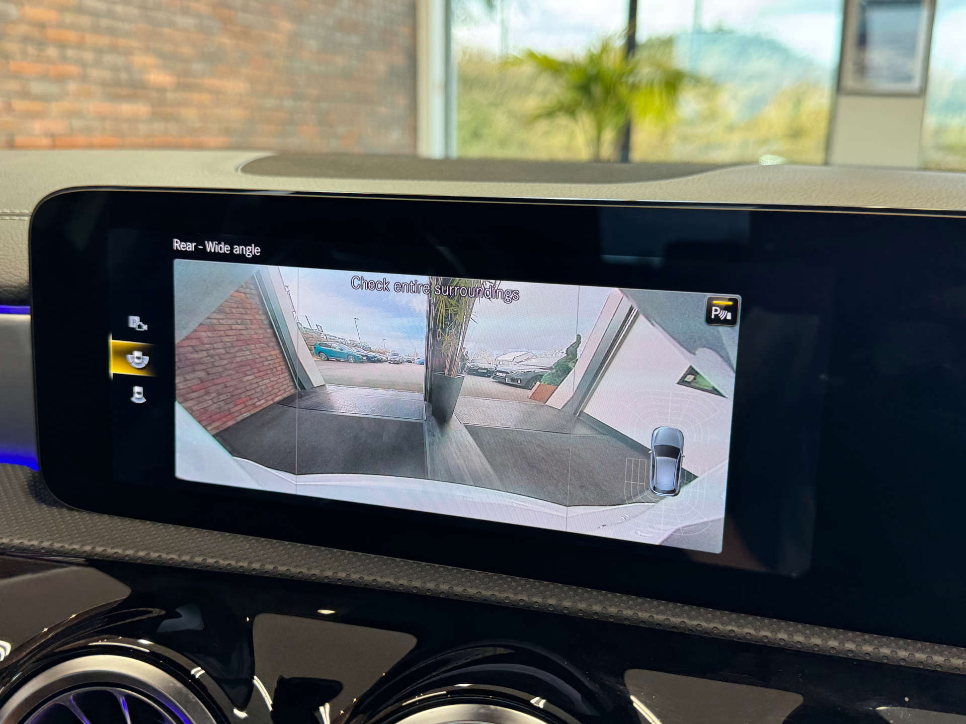 MERCEDES-BENZ A-CLASS 2.0 AMG A 45 S 4Matic+ + Auto 4WD 5dr #43