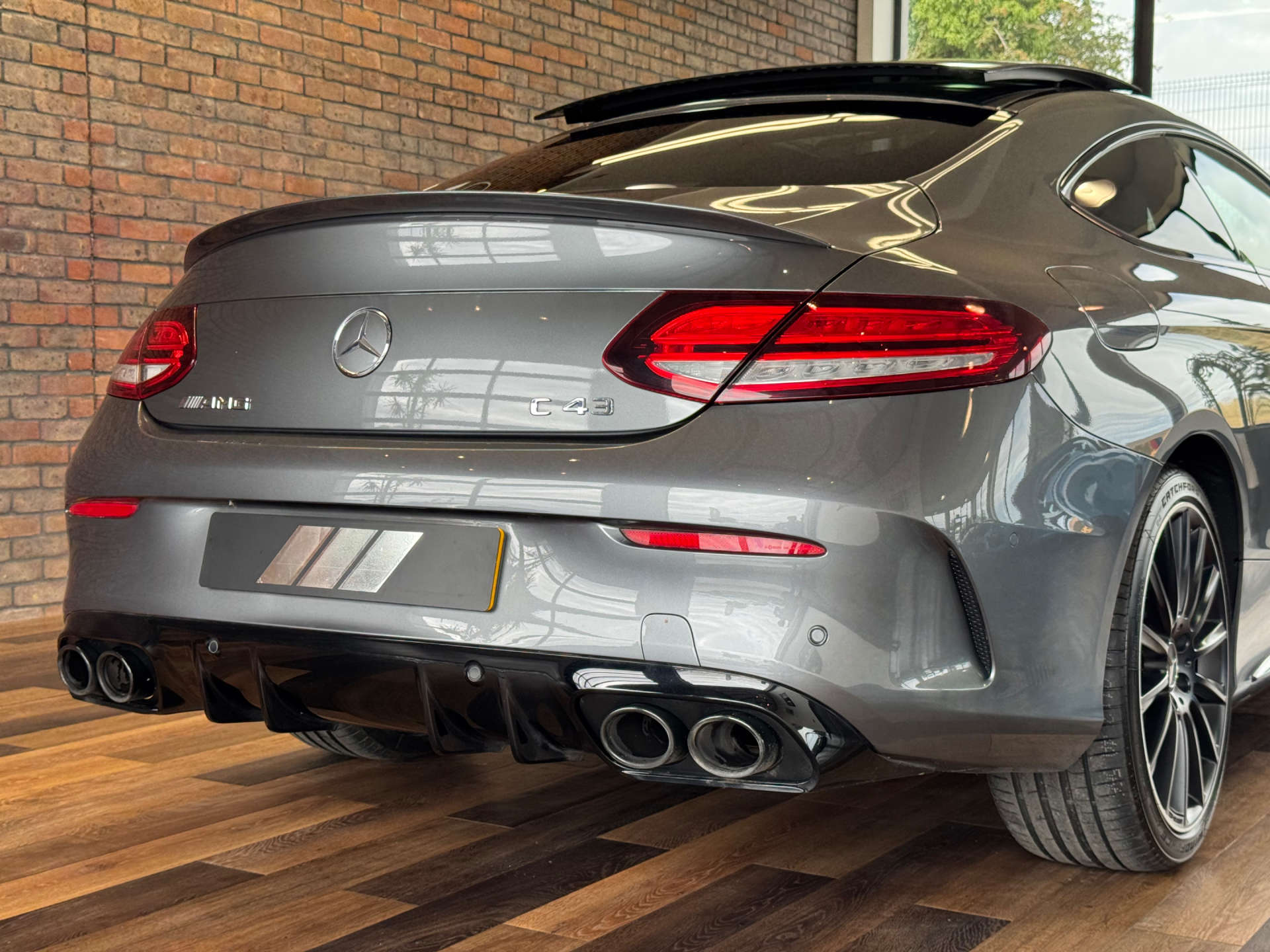 MERCEDES-BENZ C-CLASS 3.0 AMG C 43 Premium+ 4Matic Auto 4WD 2dr #17