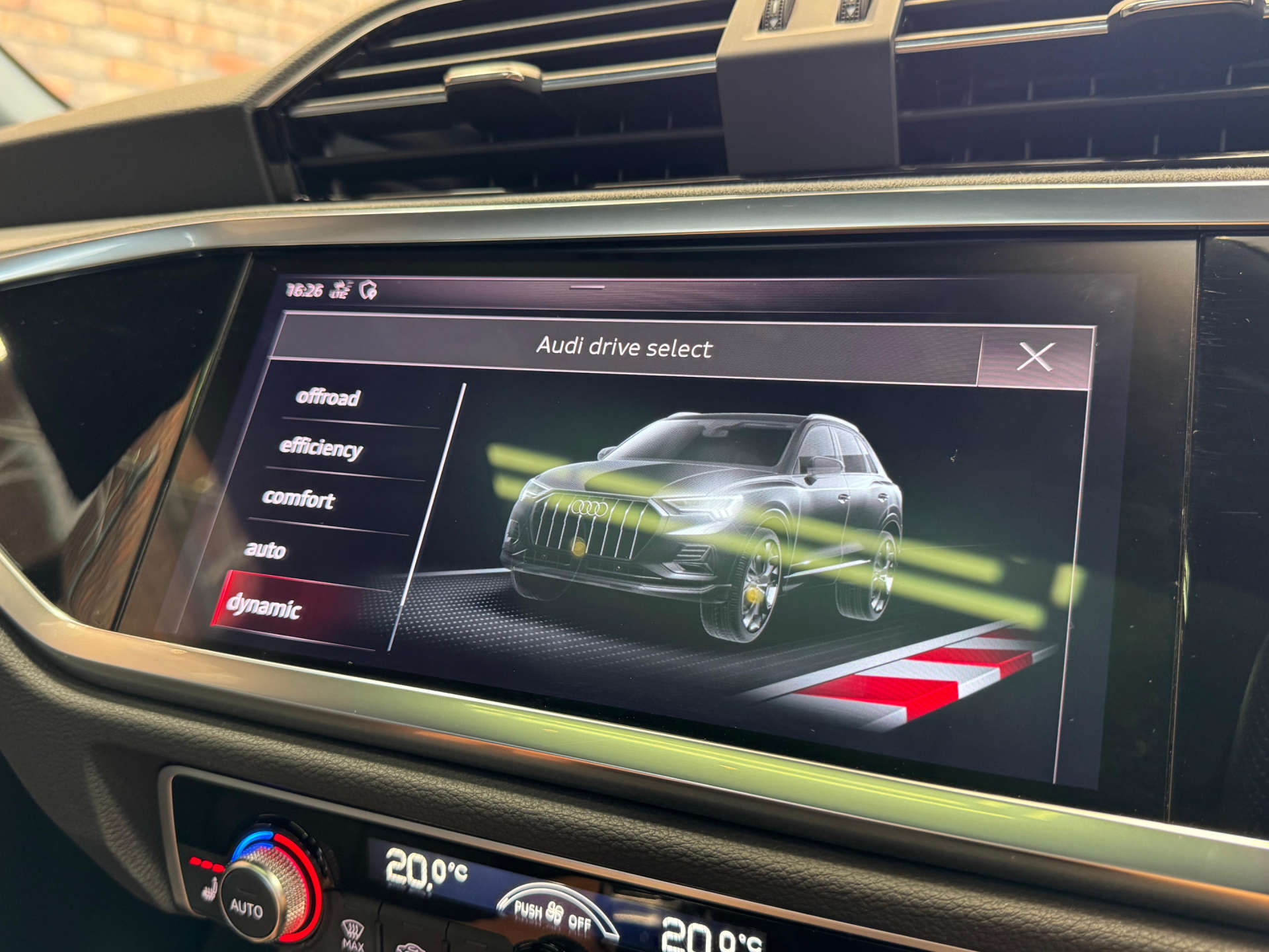 AUDI Q3 2.0 Q3 Vorsprung 35 TDI Semi-Auto 5dr #58