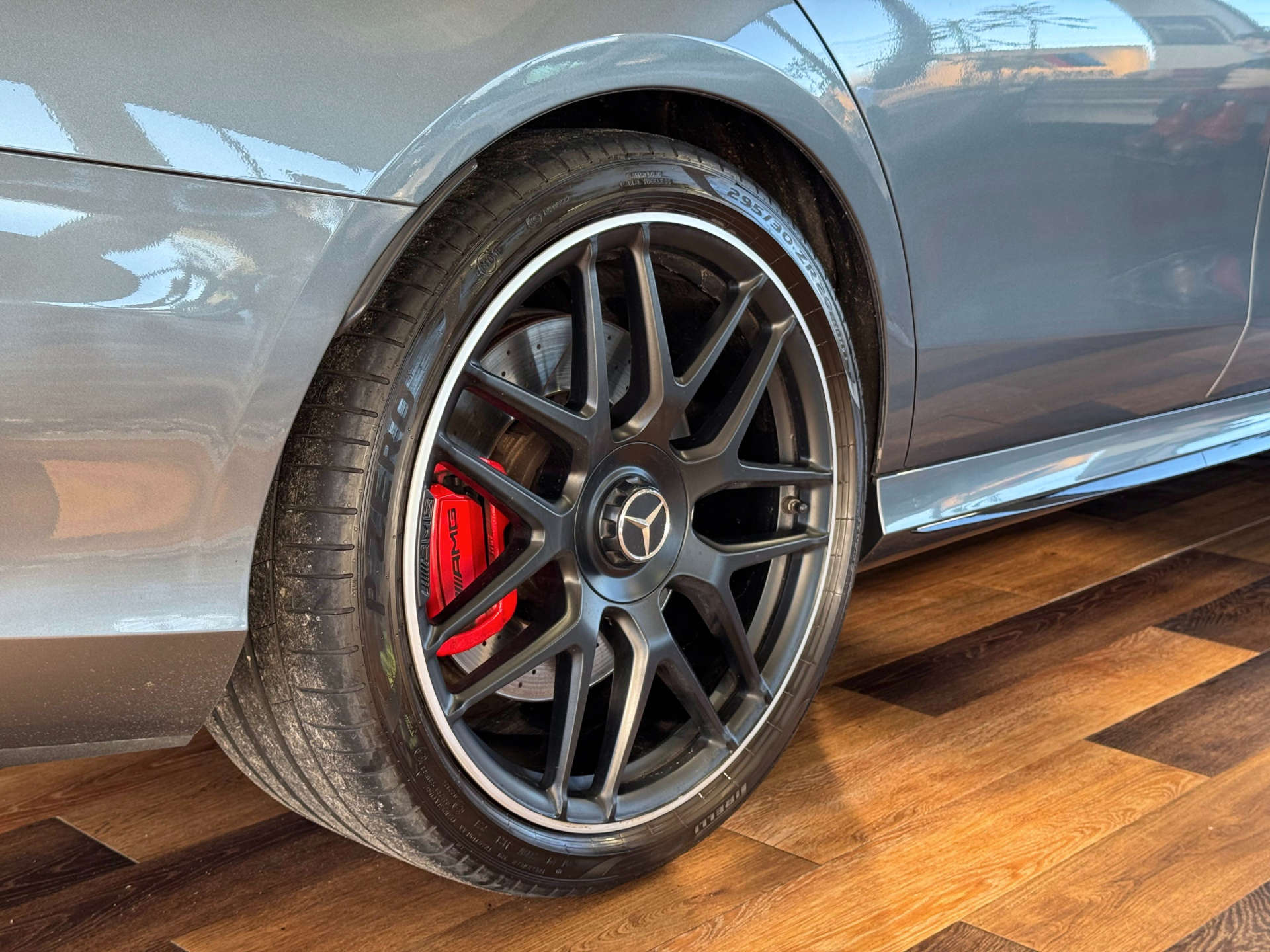 MERCEDES-BENZ E-CLASS 4.0 AMG E 63 S Night Edition Premium+ 4Matic+ Auto 4WD 5dr #18