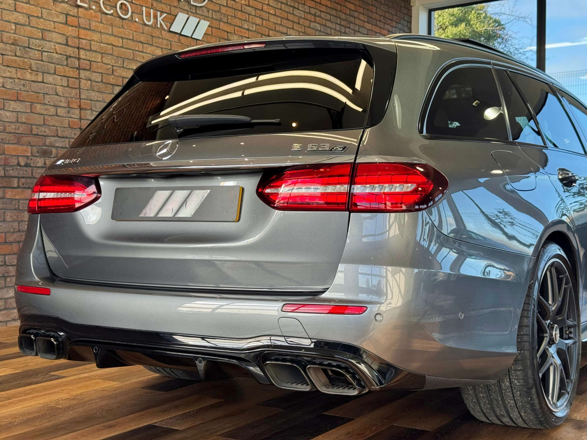 MERCEDES-BENZ E-CLASS 4.0 AMG E 63 S Night Edition Premium+ 4Matic+ Auto 4WD 5dr #20