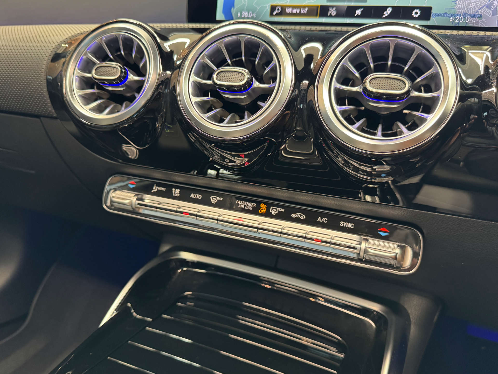 MERCEDES-BENZ A-CLASS 2.0 AMG A 45 S 4Matic+ + Auto 4WD 5dr #56