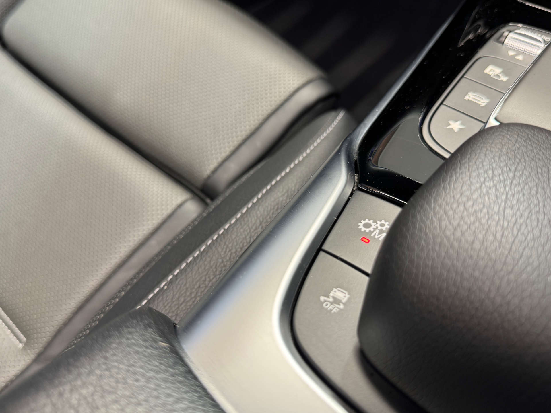 MERCEDES-BENZ A-CLASS 2.0 AMG A 45 S 4Matic+ + Auto 4WD 5dr #57