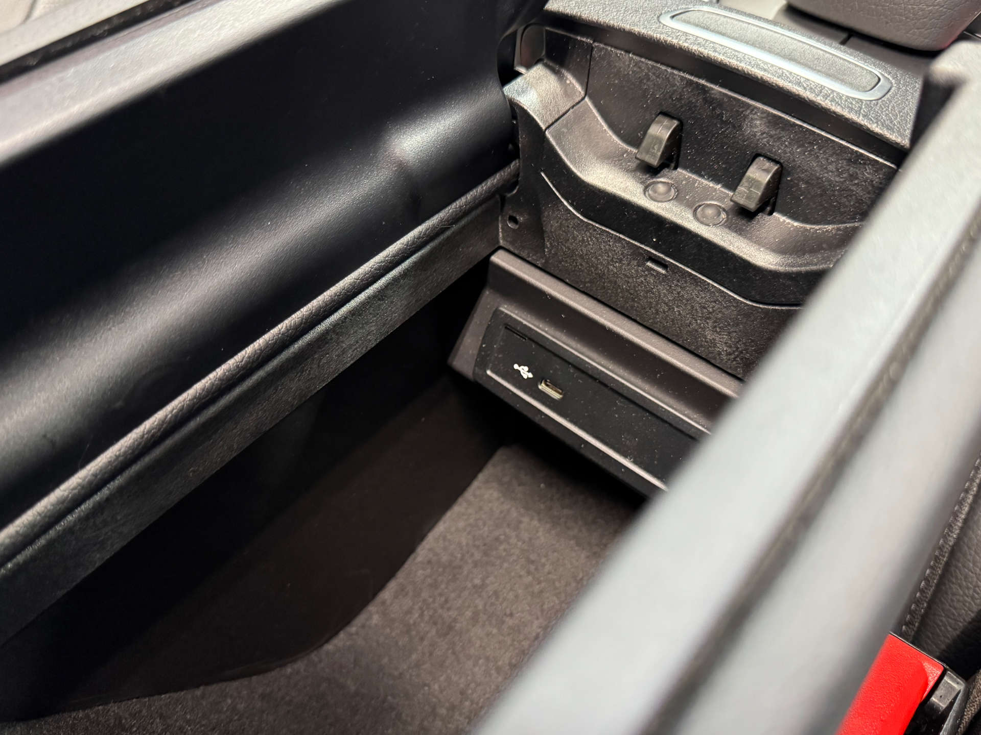 MERCEDES-BENZ A-CLASS 2.0 AMG A 45 S 4Matic+ + Auto 4WD 5dr #59