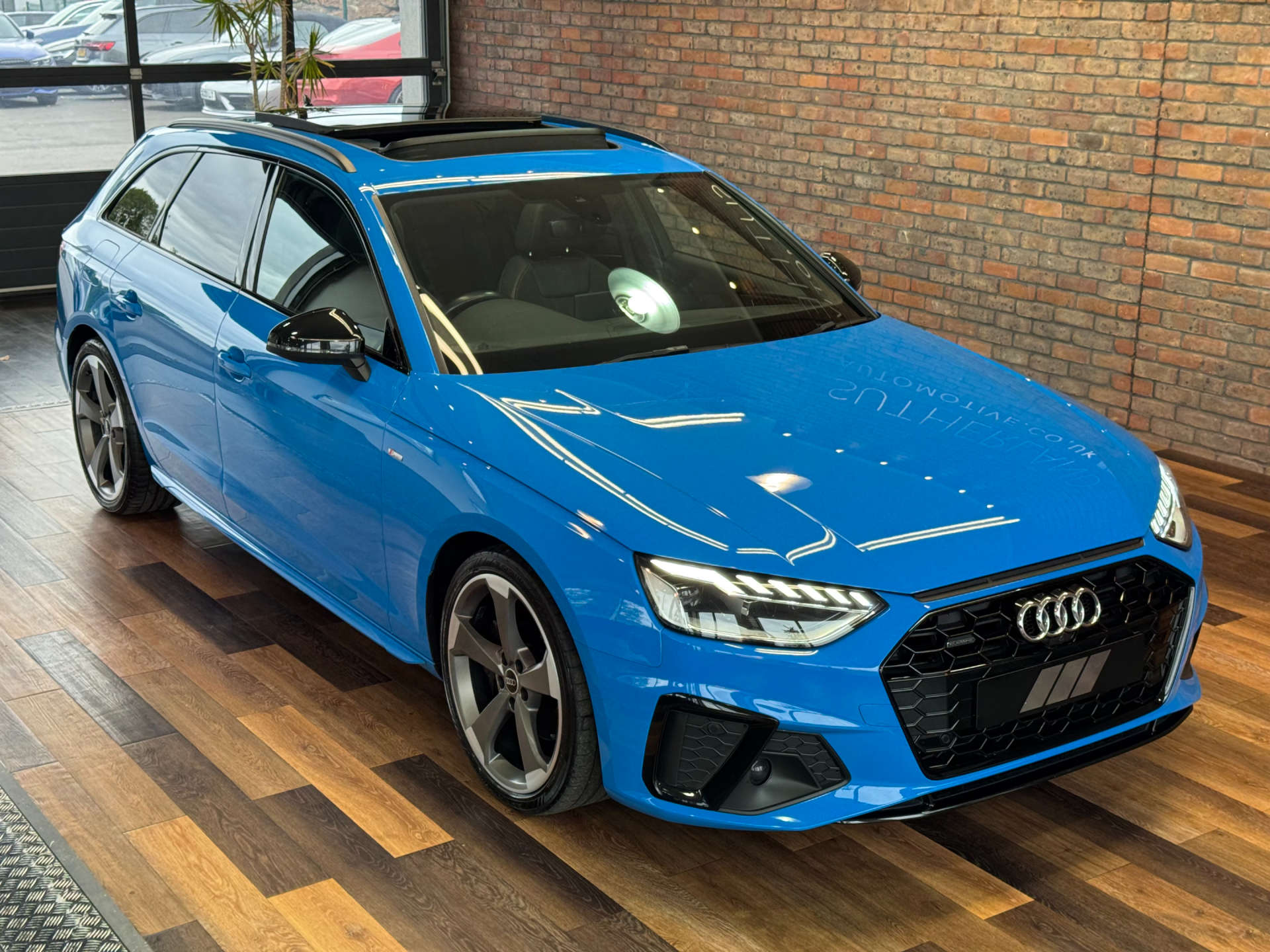 AUDI A4 2.0 A4 Black Edition 40 TDI MHEV Q Semi-Auto 4WD 5dr #5