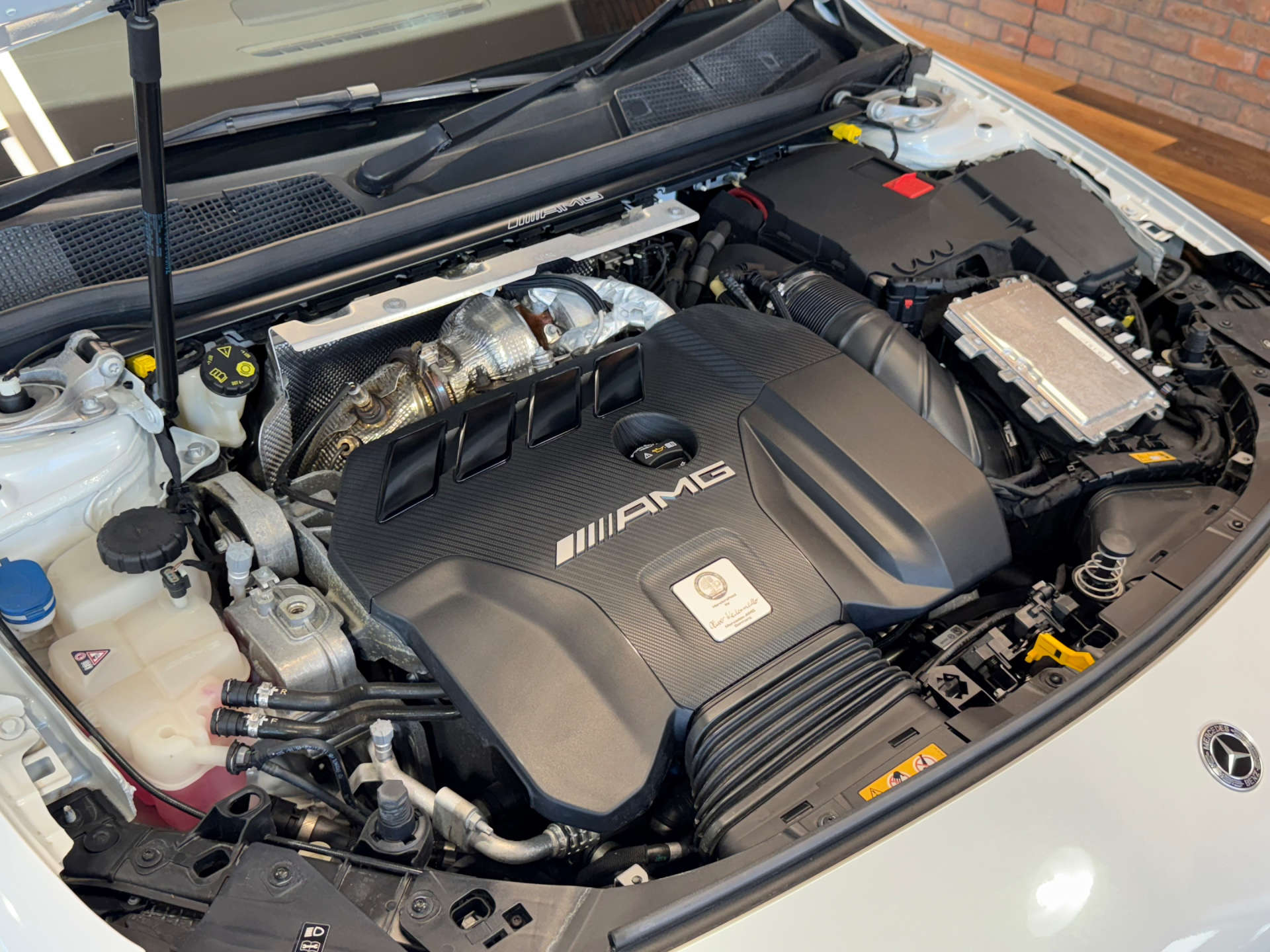 MERCEDES-BENZ A-CLASS 2.0 AMG A 45 S 4Matic+ + Auto 4WD 5dr #75