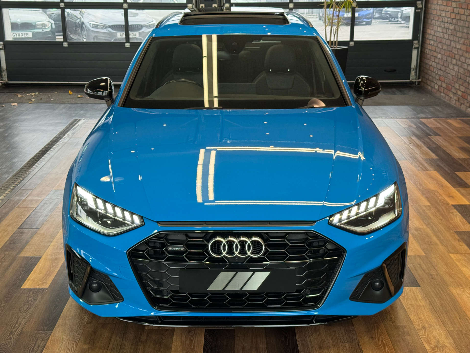 AUDI A4 2.0 A4 Black Edition 40 TDI MHEV Q Semi-Auto 4WD 5dr #10