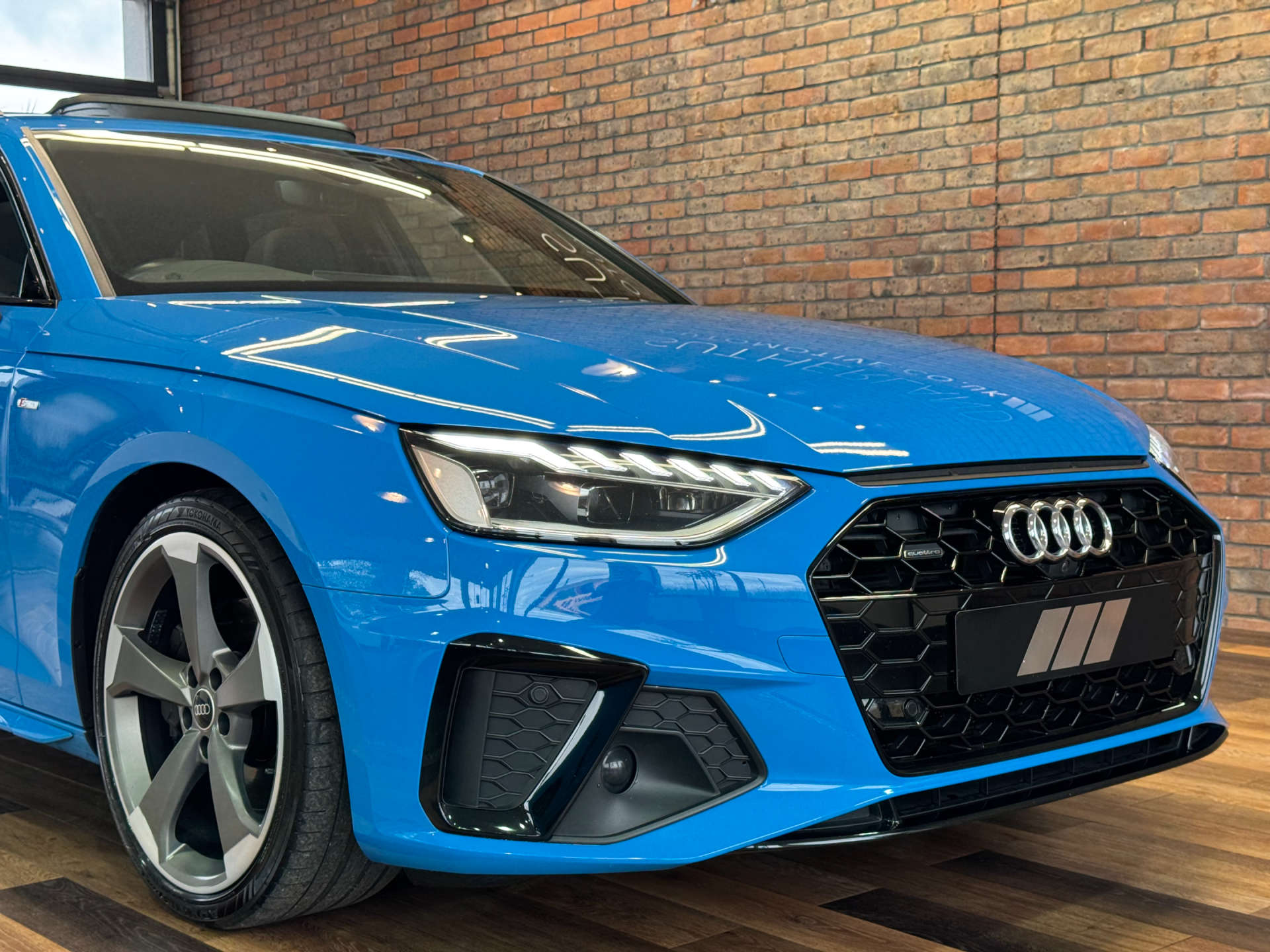AUDI A4 2.0 A4 Black Edition 40 TDI MHEV Q Semi-Auto 4WD 5dr #12