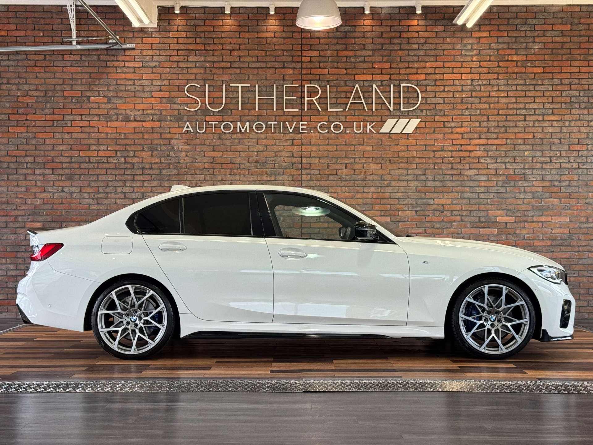 BMW 3 SERIES 2.0 330I M Sport Auto 4dr #2