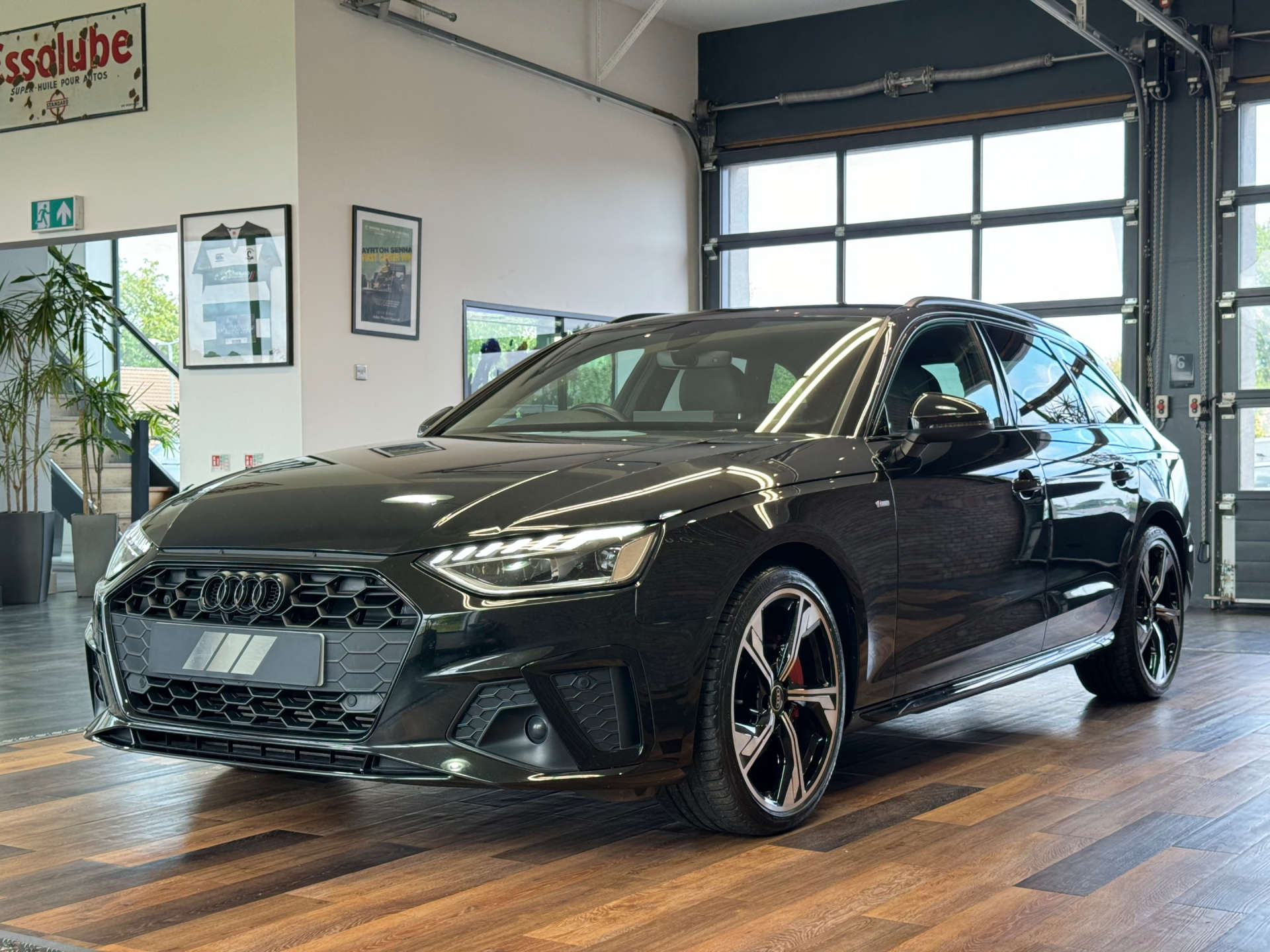 AUDI A4 2.0 A4 Black Edition 40 TFSI MHEV Semi-Auto 5dr #10