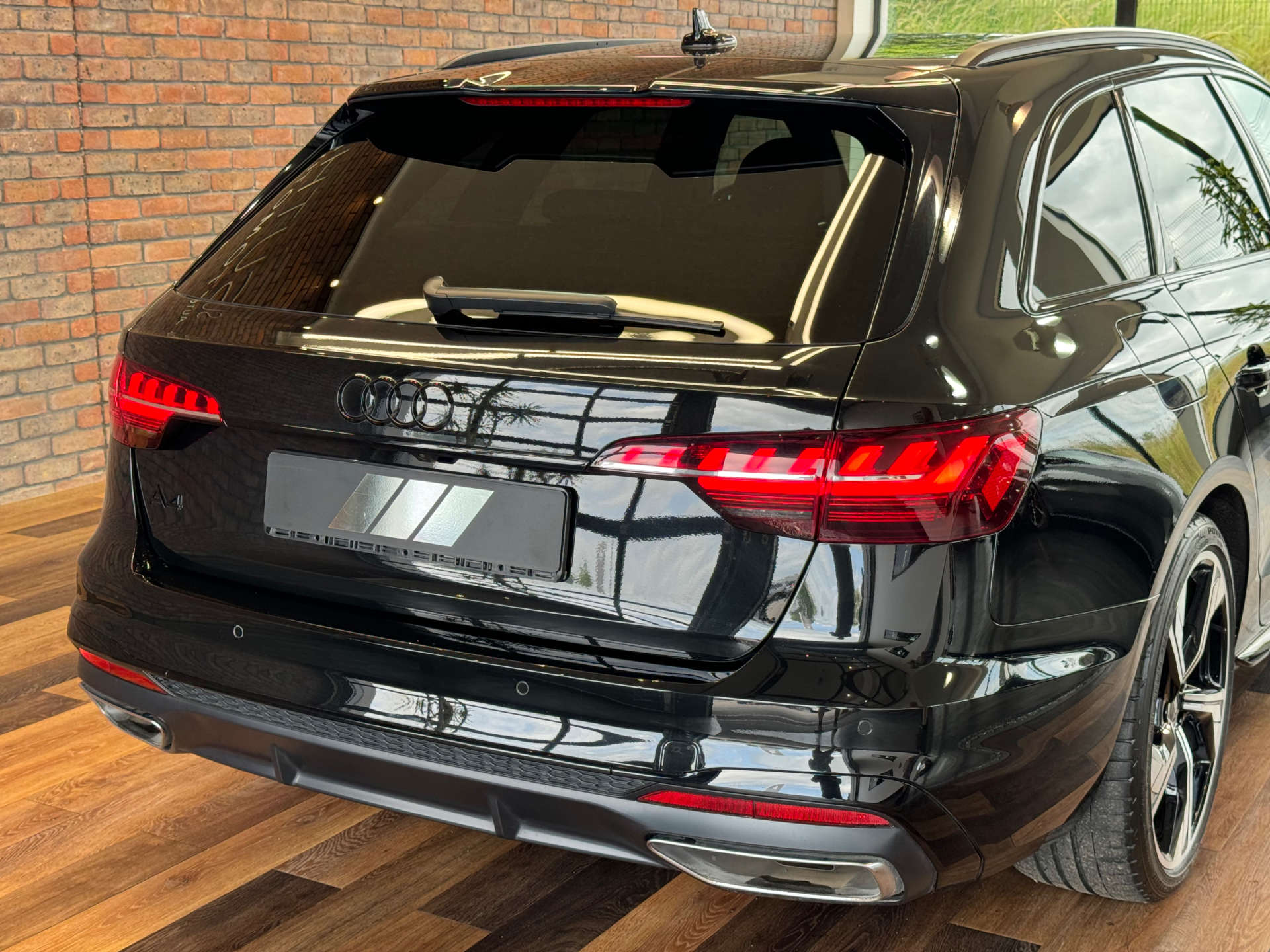 AUDI A4 2.0 A4 Black Edition 40 TFSI MHEV Semi-Auto 5dr #13