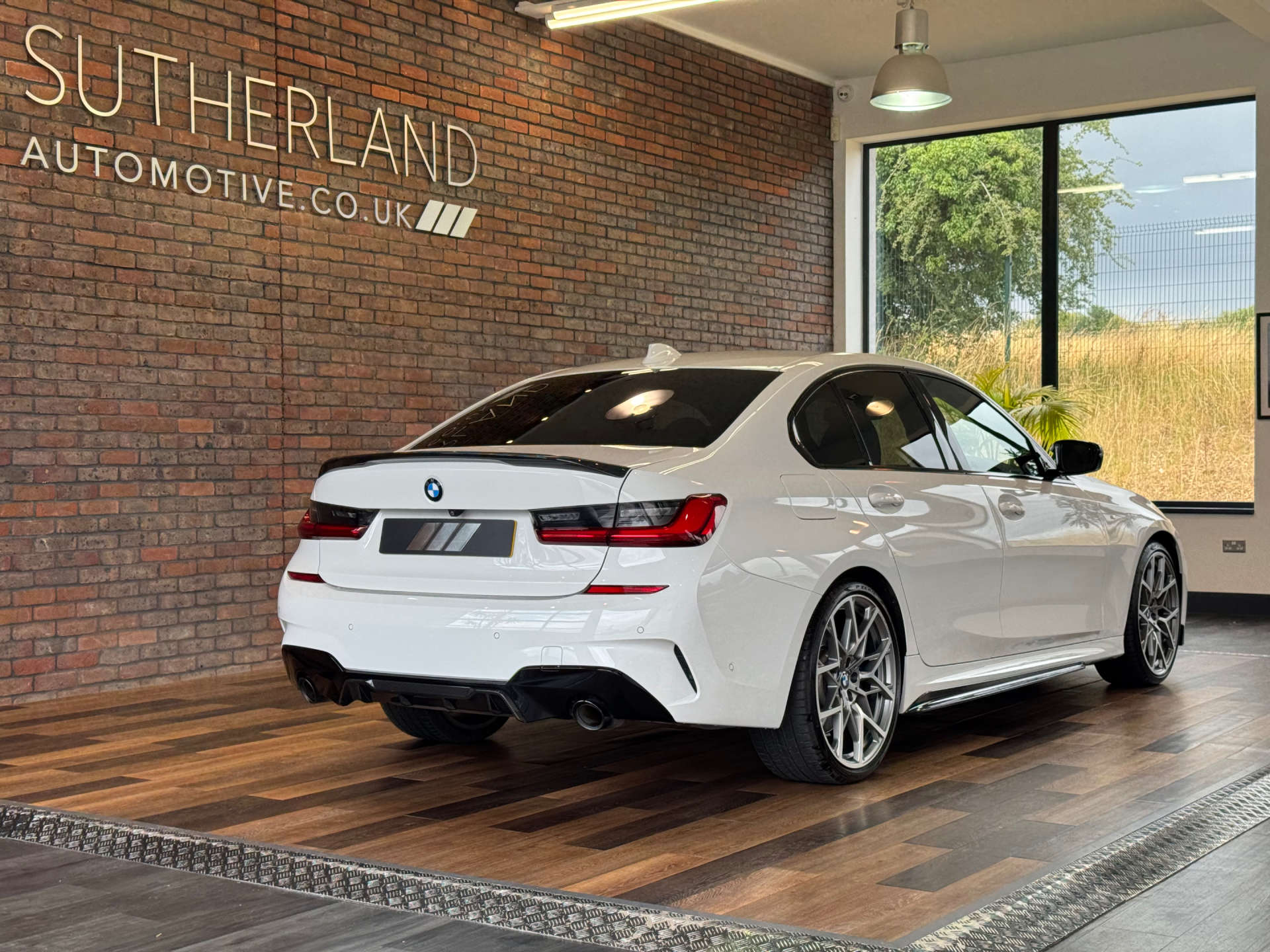 BMW 3 SERIES 2.0 330I M Sport Auto 4dr #6