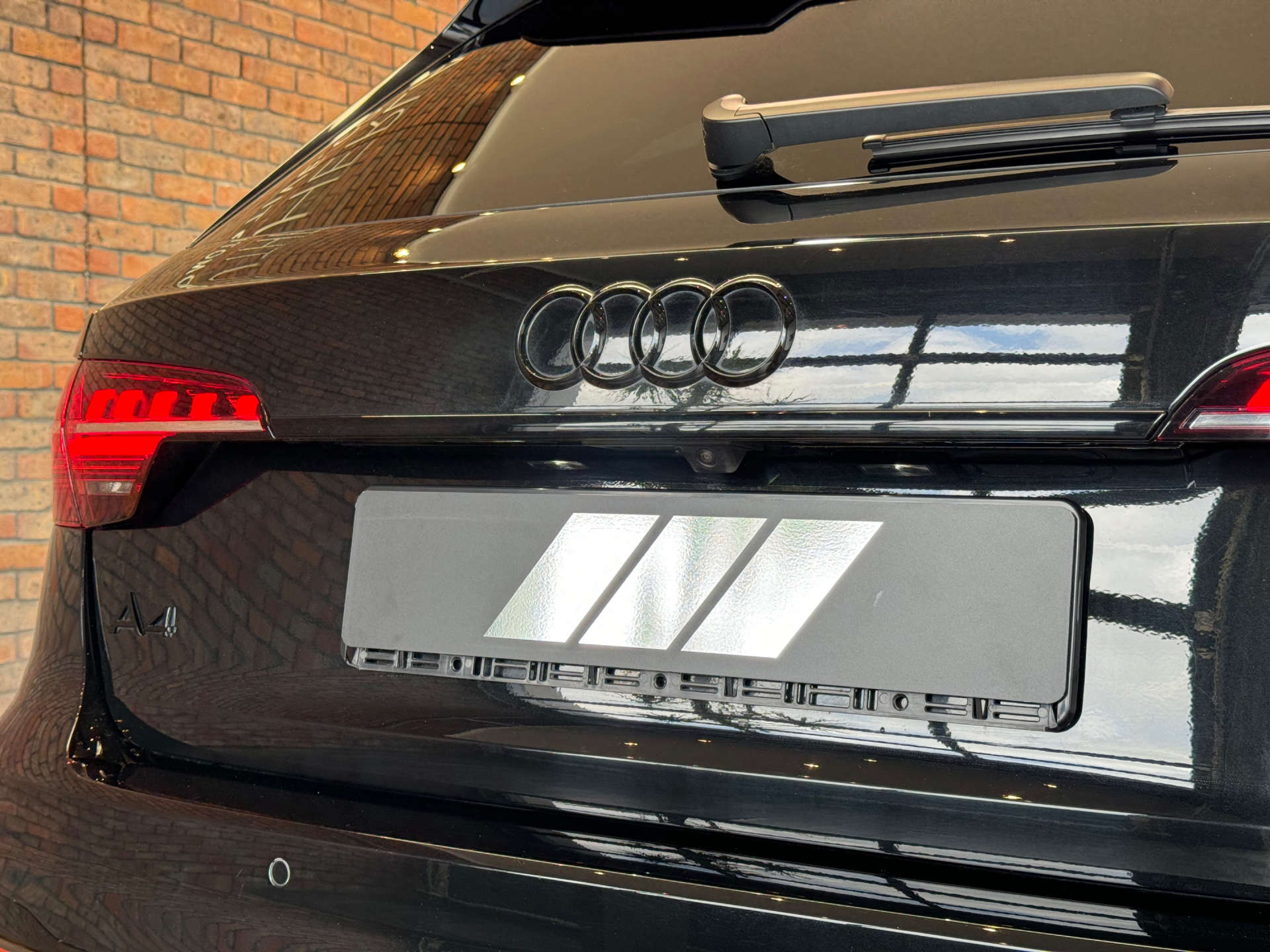 AUDI A4 2.0 A4 Black Edition 40 TFSI MHEV Semi-Auto 5dr #14