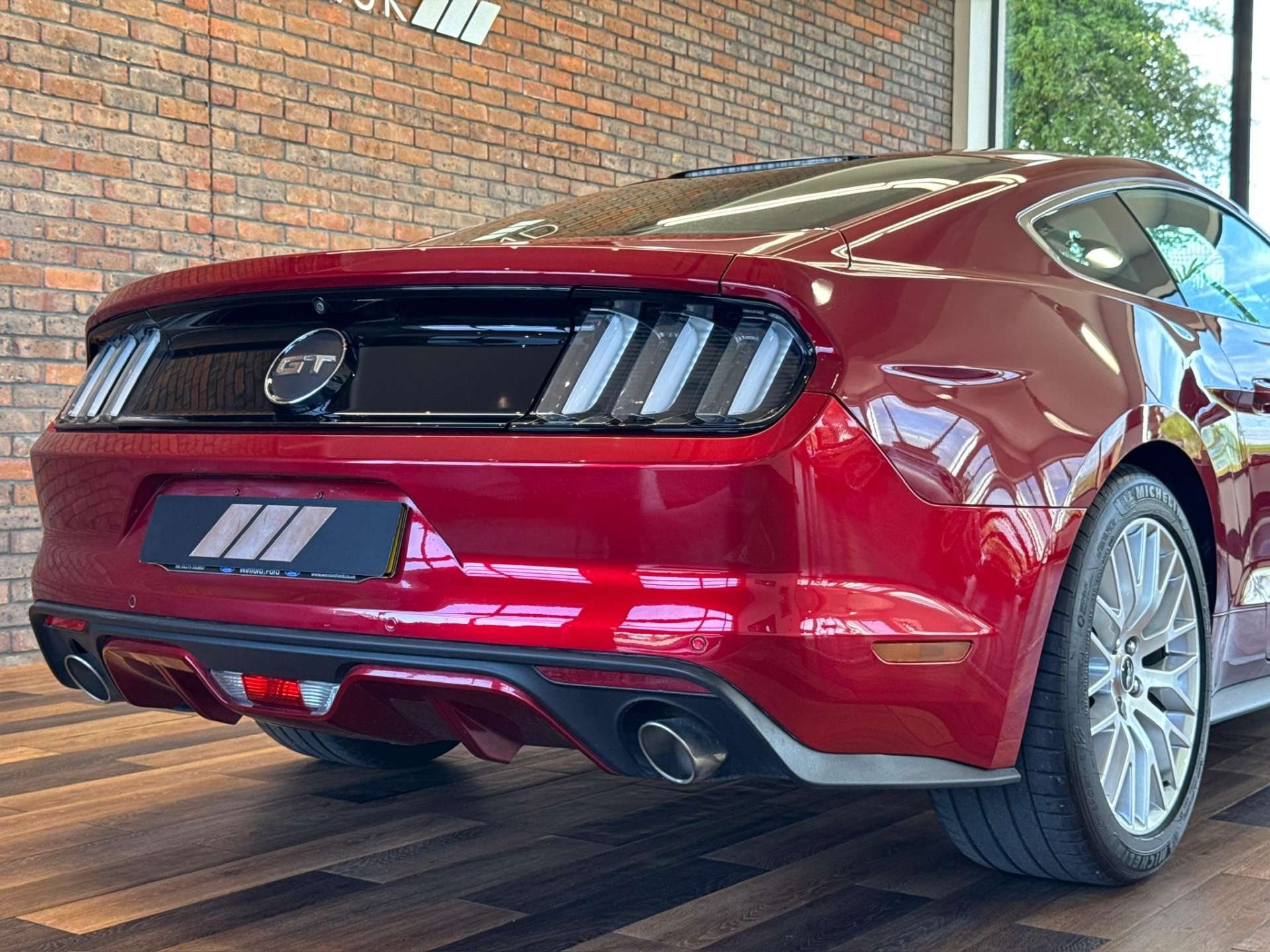 FORD MUSTANG 5.0 Mustang GT 2dr #17