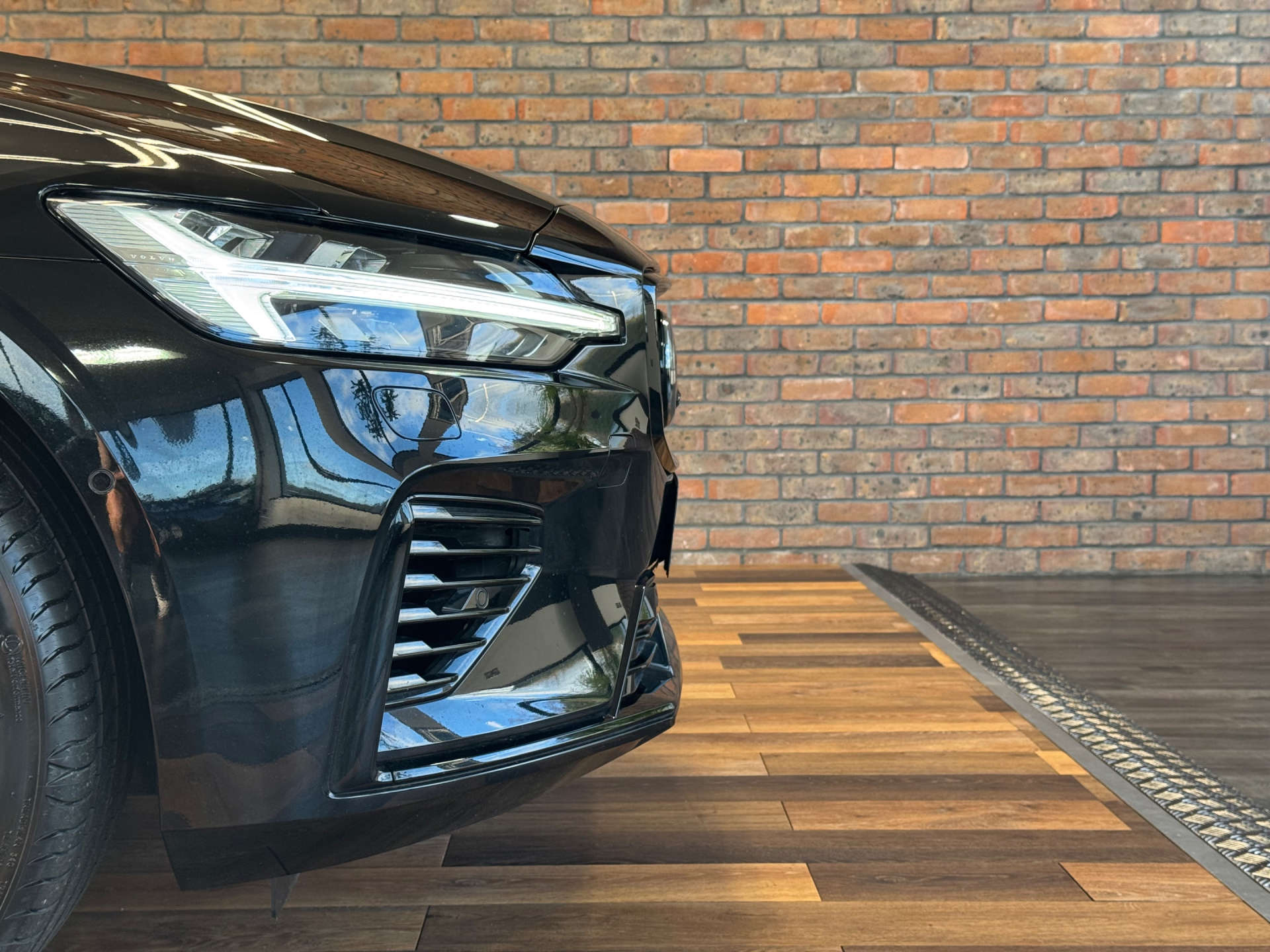 VOLVO S60 2.0 S60 Ultimate T8 Recharge AWD A 4WD 4dr #11