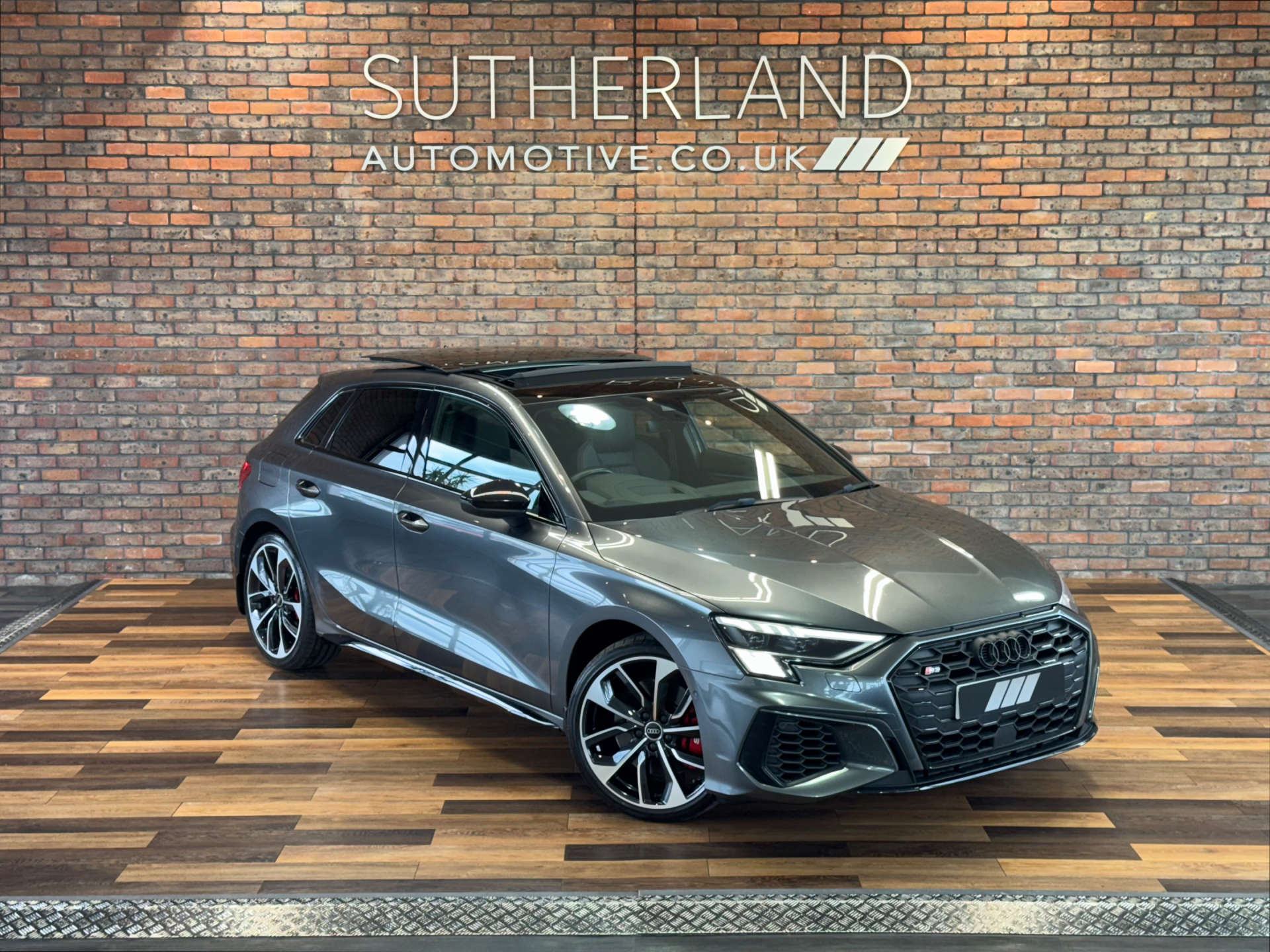 AUDI A3 2.0 S3 Sportback Vorsprung TFSI Quattro Semi-Auto 4WD 5dr #1