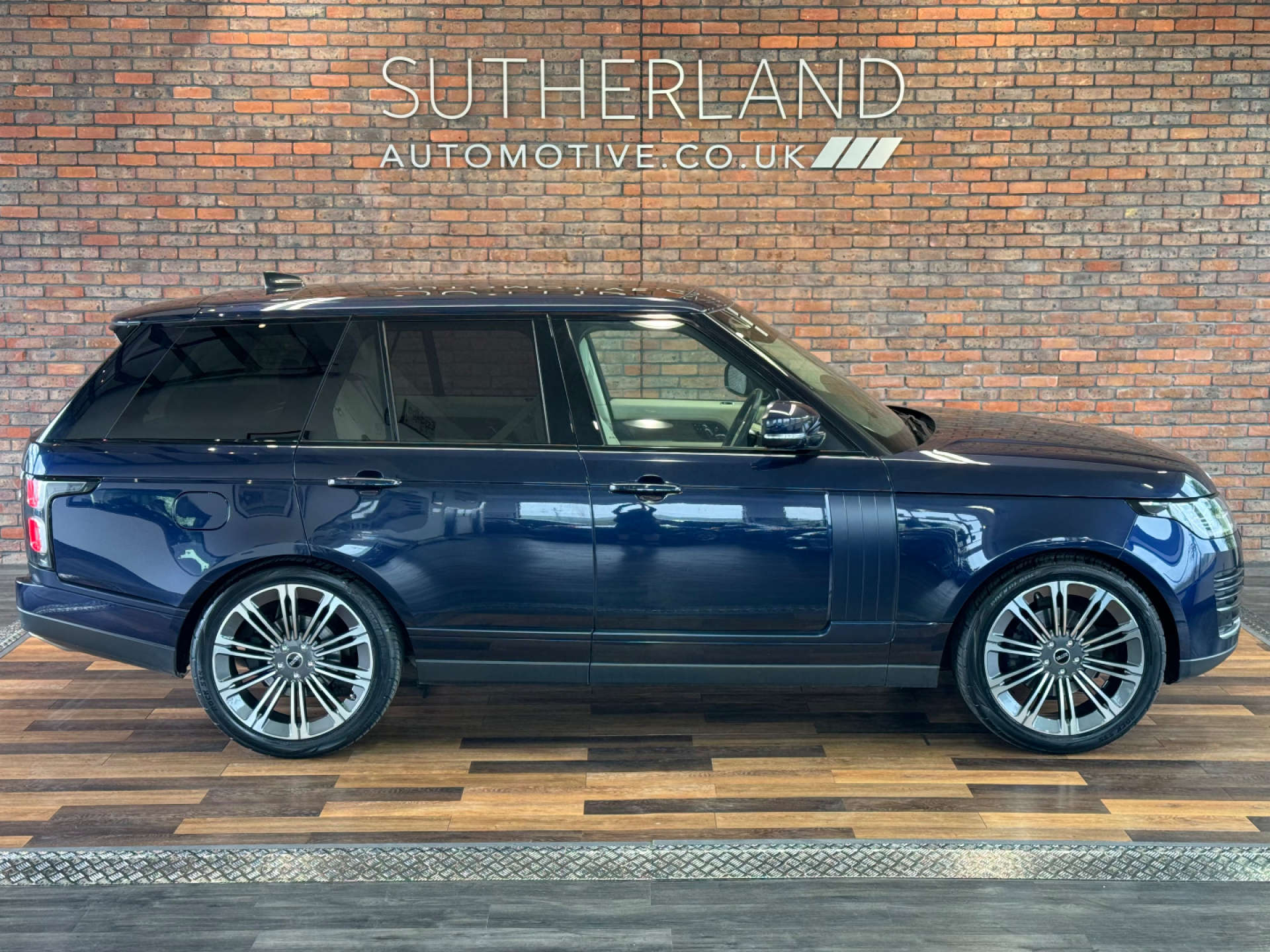 LAND ROVER RANGE ROVER 3.0 Range Rover Vogue SDV6 Auto 4WD 5dr #3