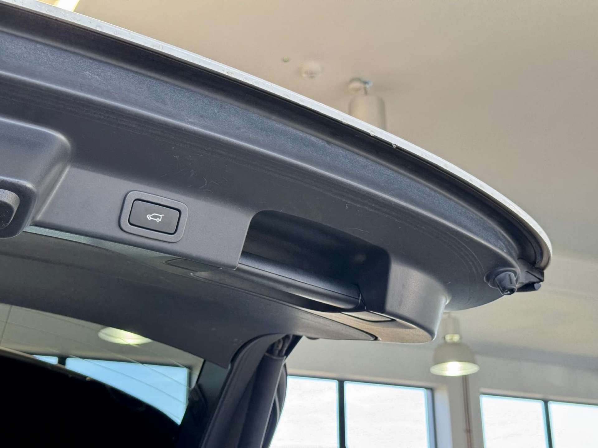 JAGUAR F-PACE 2.0 F-Pace R-Dynamic S D MHEV AWD Auto 4WD 5dr #17