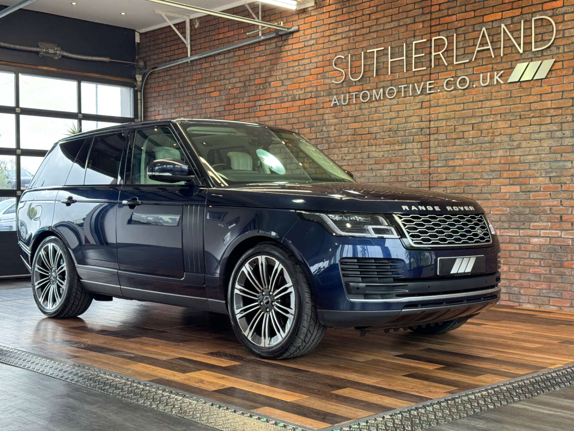 LAND ROVER RANGE ROVER 3.0 Range Rover Vogue SDV6 Auto 4WD 5dr #4