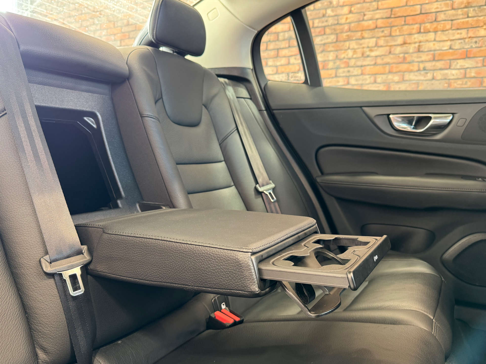 VOLVO S60 2.0 S60 Ultimate T8 Recharge AWD A 4WD 4dr #21