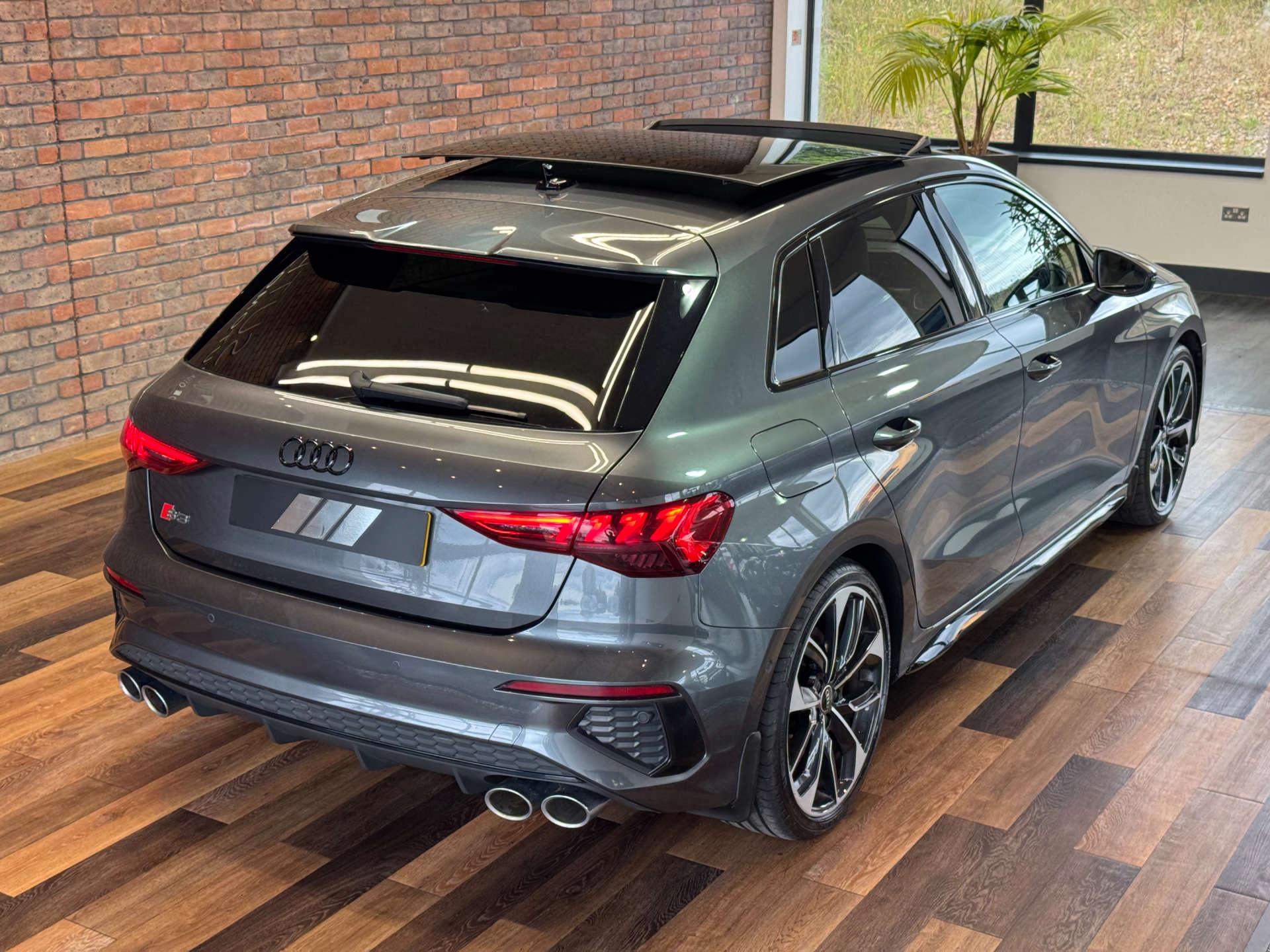 AUDI A3 2.0 S3 Sportback Vorsprung TFSI Quattro Semi-Auto 4WD 5dr #7