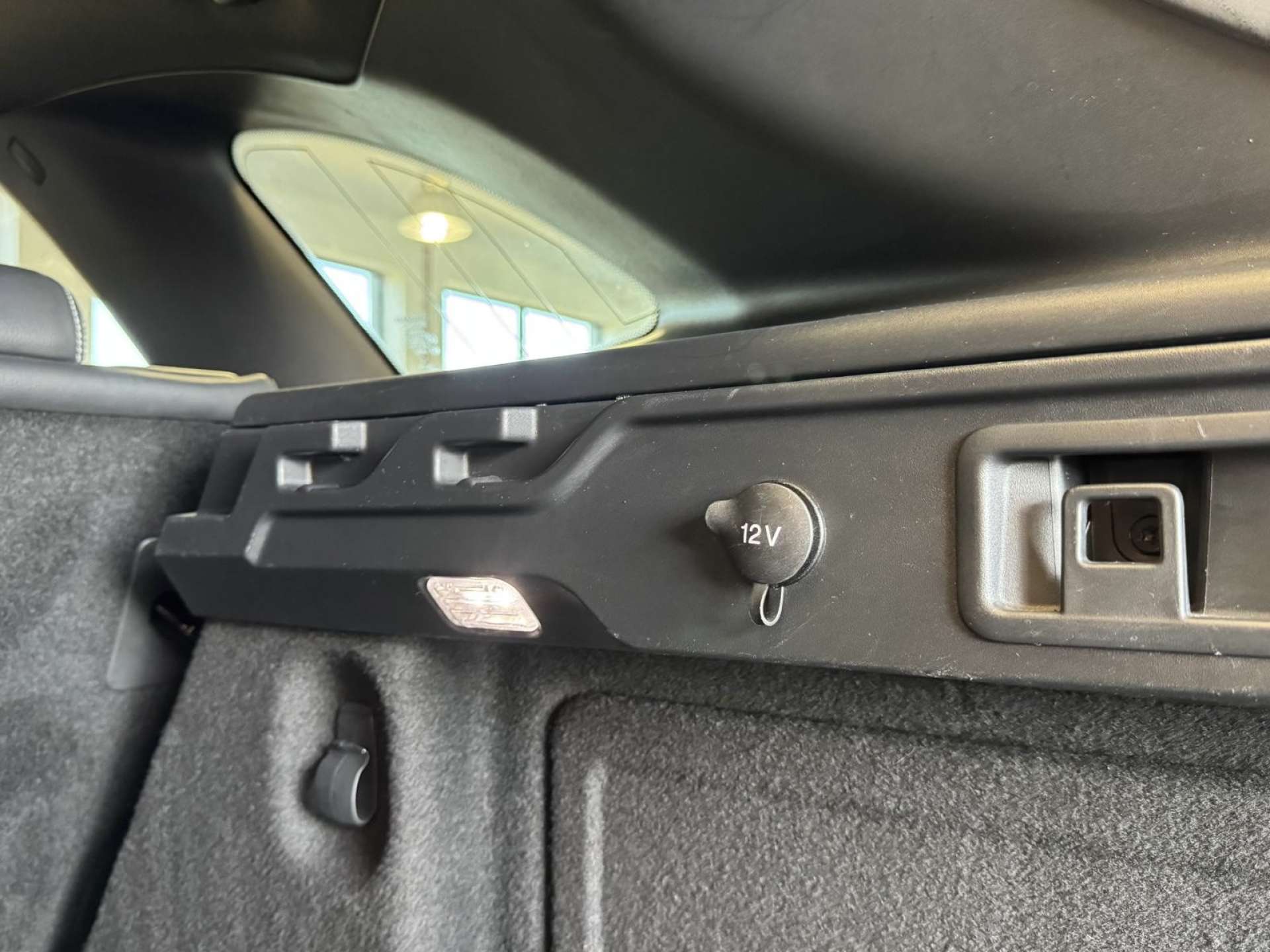 JAGUAR F-PACE 2.0 F-Pace R-Dynamic S D MHEV AWD Auto 4WD 5dr #19