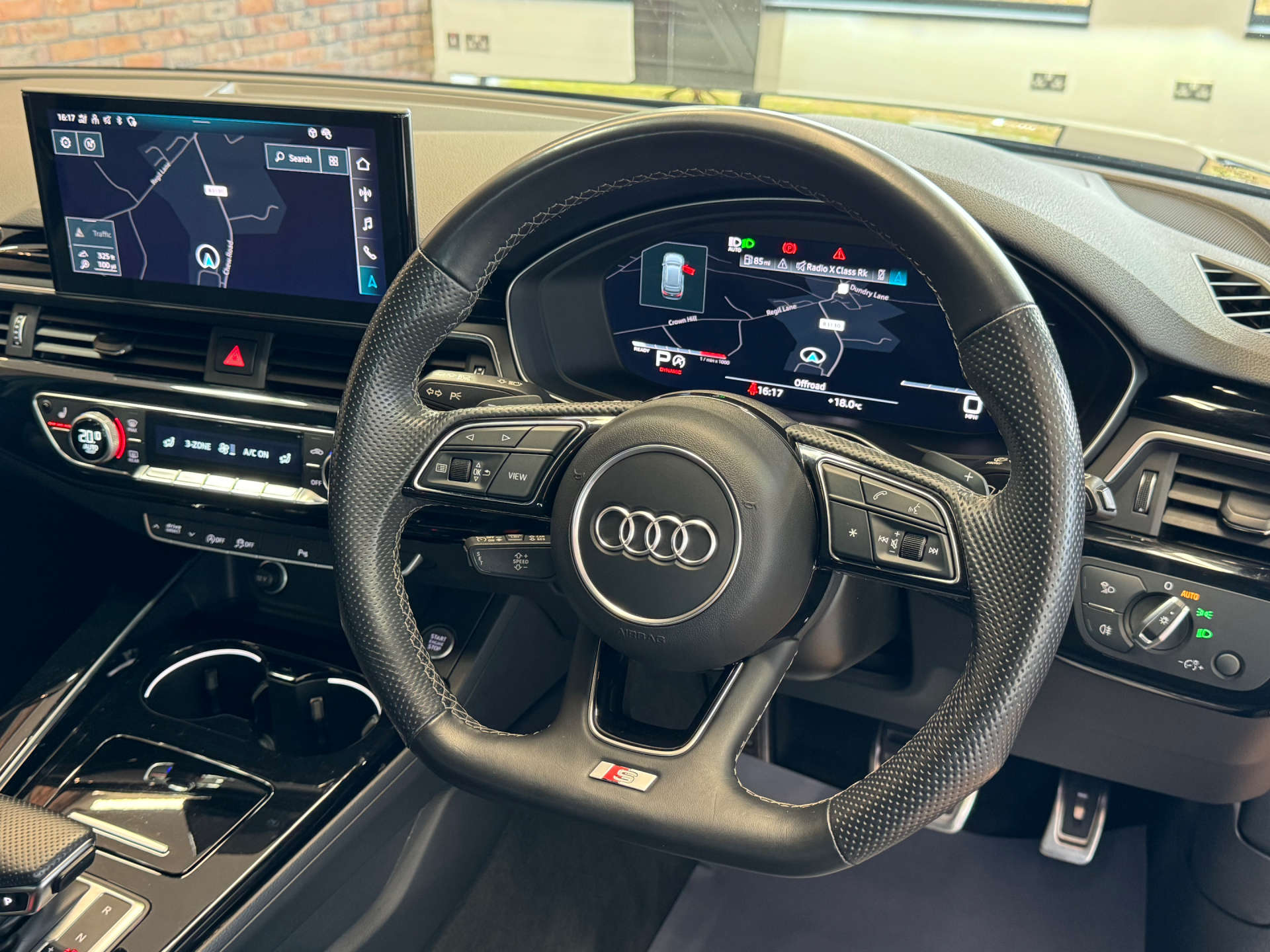 AUDI A4 2.0 A4 Black Edition 40 TFSI MHEV Semi-Auto 5dr #42