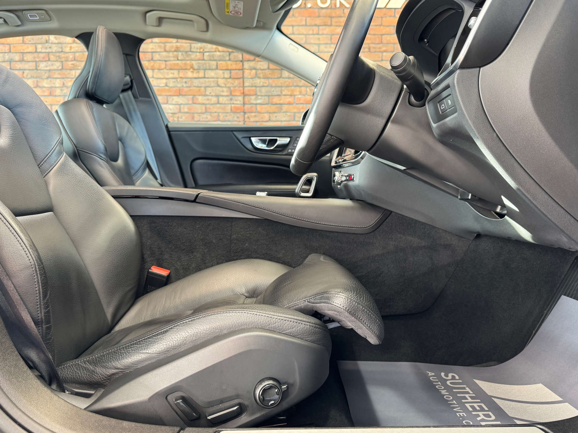 VOLVO S60 2.0 S60 Ultimate T8 Recharge AWD A 4WD 4dr #26