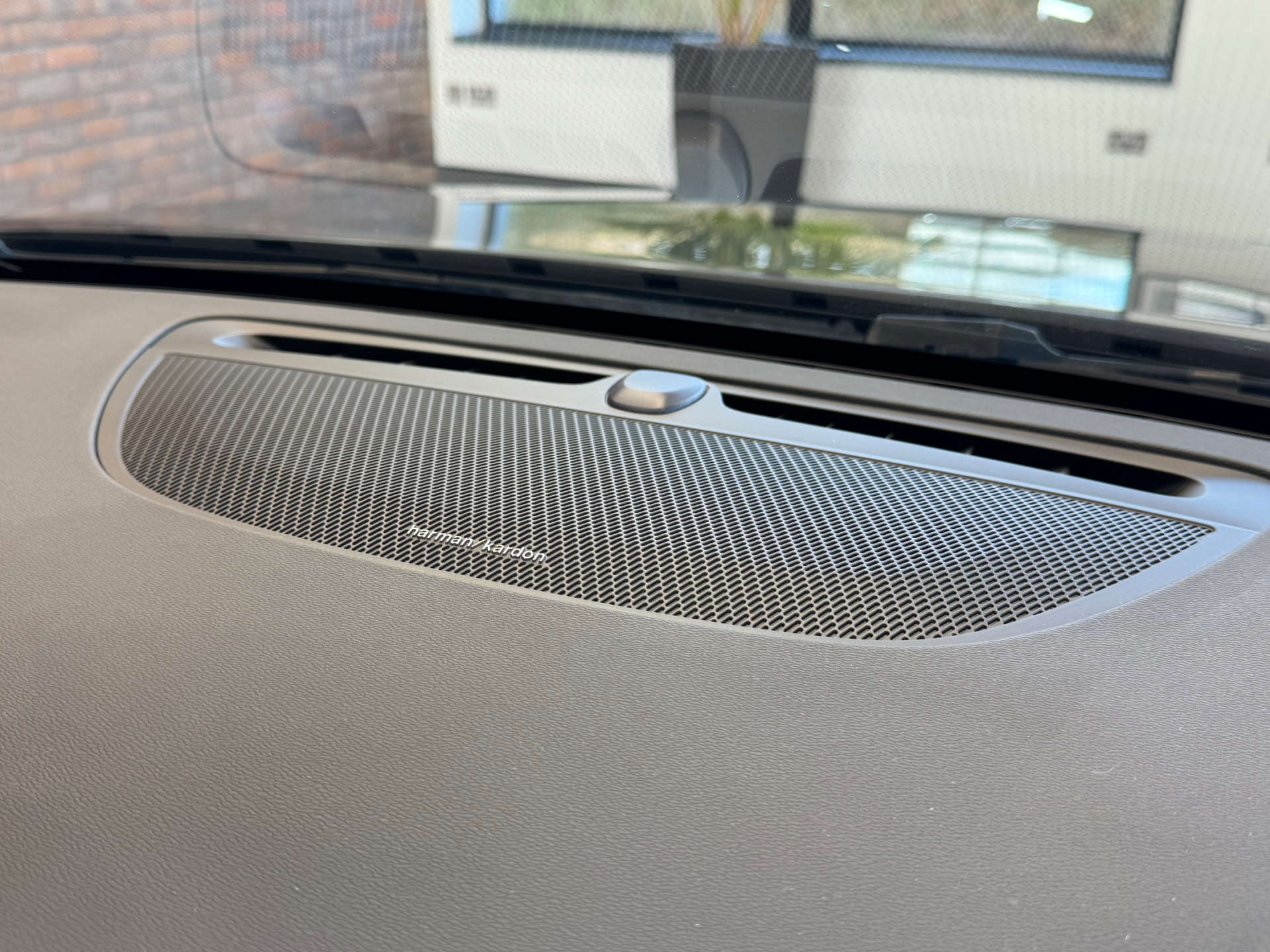 VOLVO S60 2.0 S60 Ultimate T8 Recharge AWD A 4WD 4dr #30