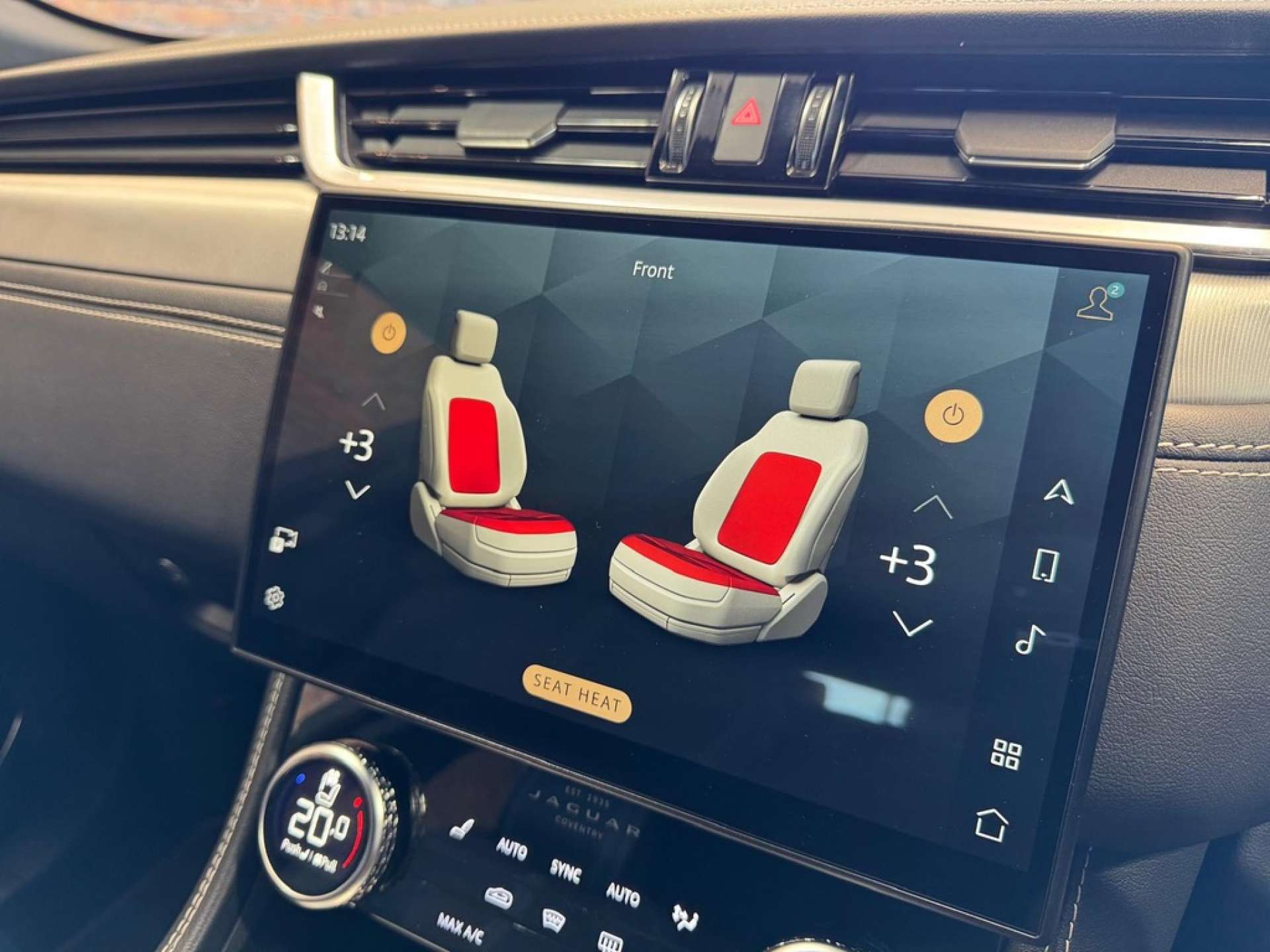 JAGUAR F-PACE 2.0 F-Pace R-Dynamic S D MHEV AWD Auto 4WD 5dr #37