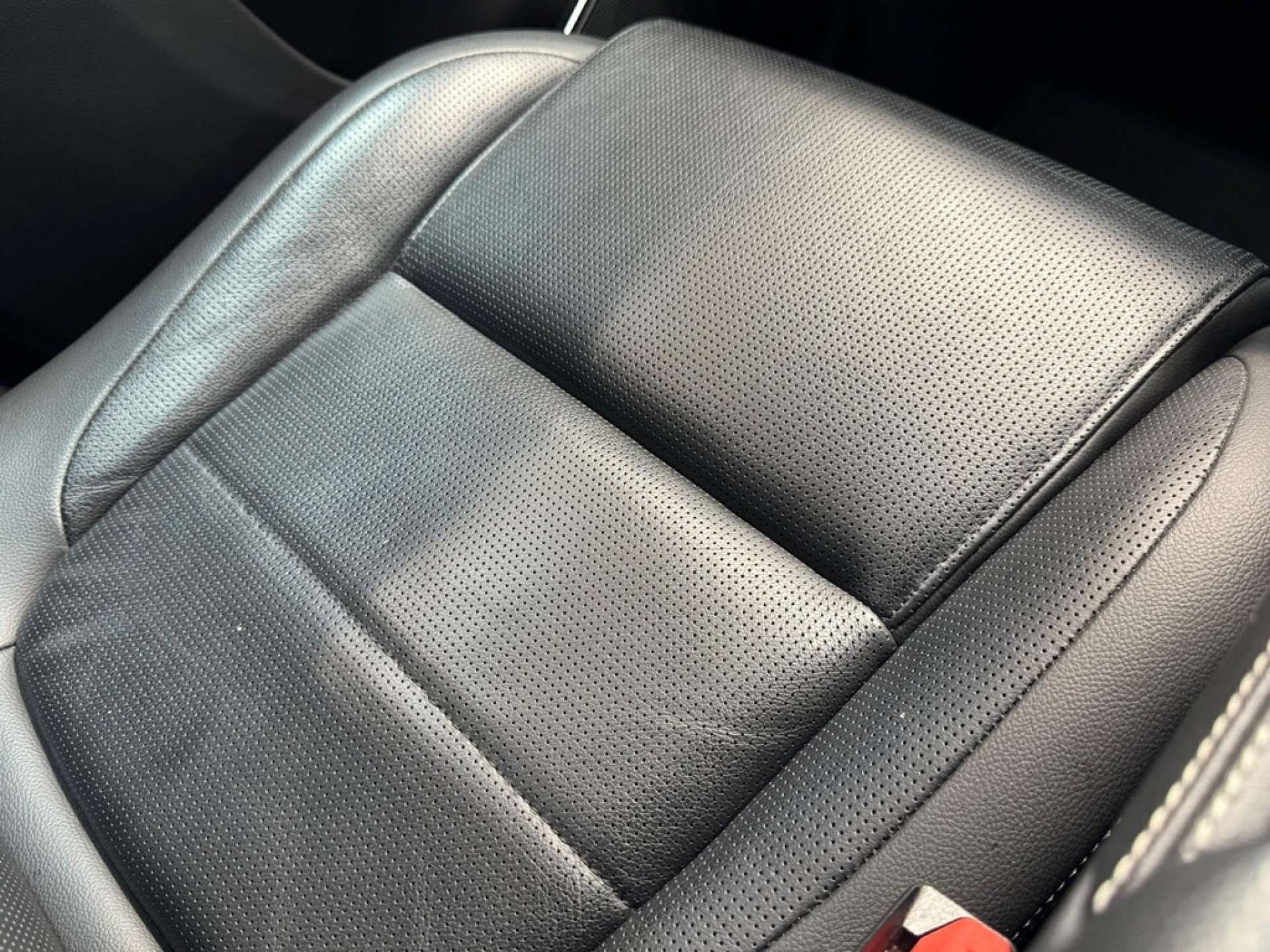 JAGUAR F-PACE 2.0 F-Pace R-Dynamic S D MHEV AWD Auto 4WD 5dr #41