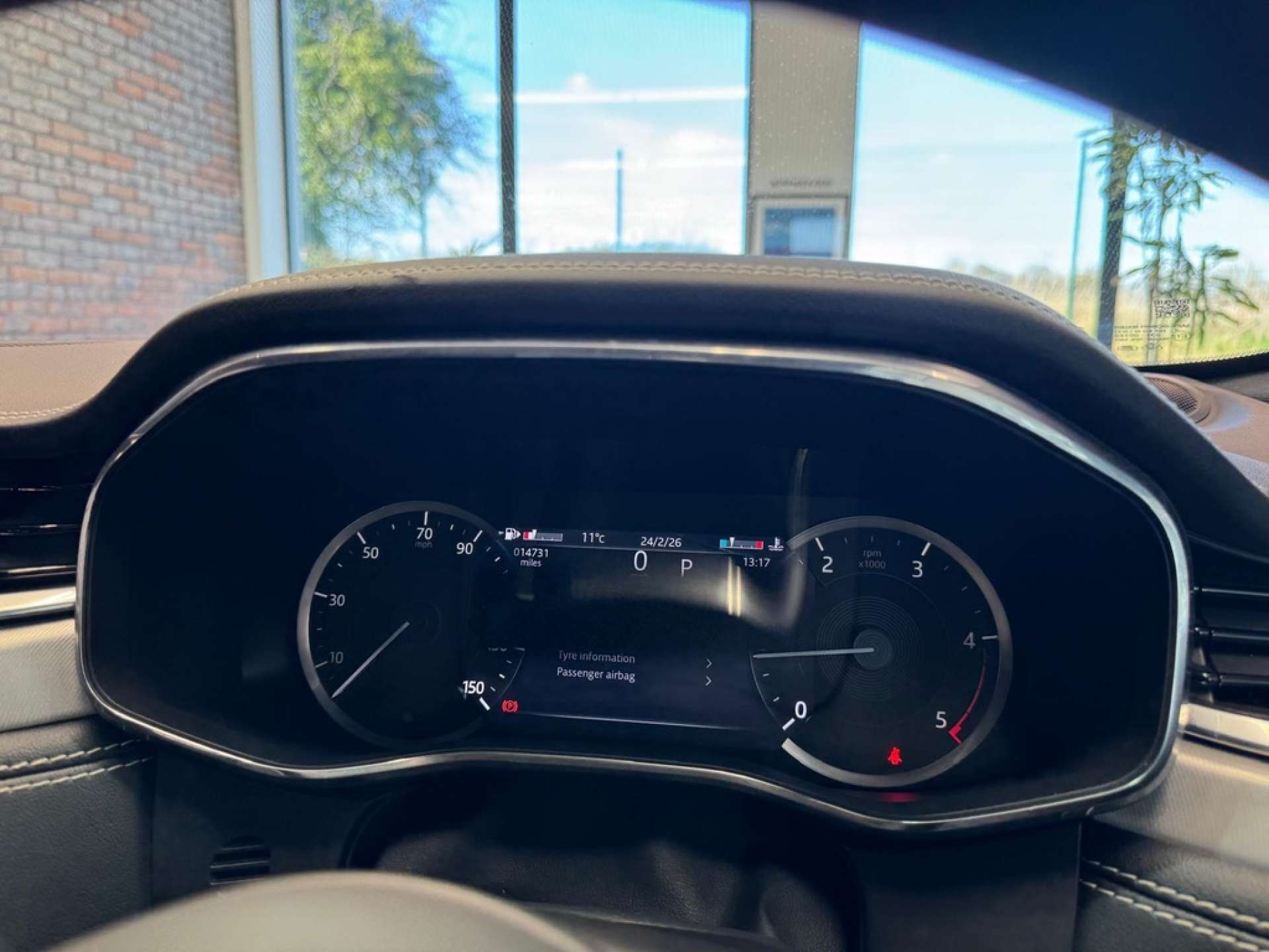 JAGUAR F-PACE 2.0 F-Pace R-Dynamic S D MHEV AWD Auto 4WD 5dr #46