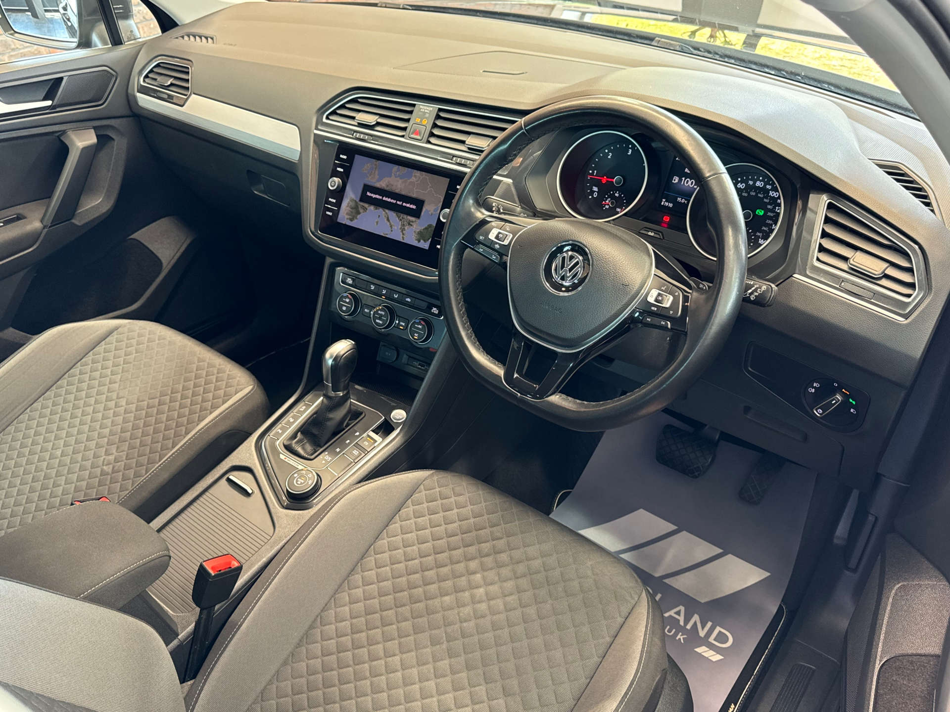 VOLKSWAGEN TIGUAN 2.0 Tiguan Match TDI 4Motion Semi-Auto 4WD 5dr #19