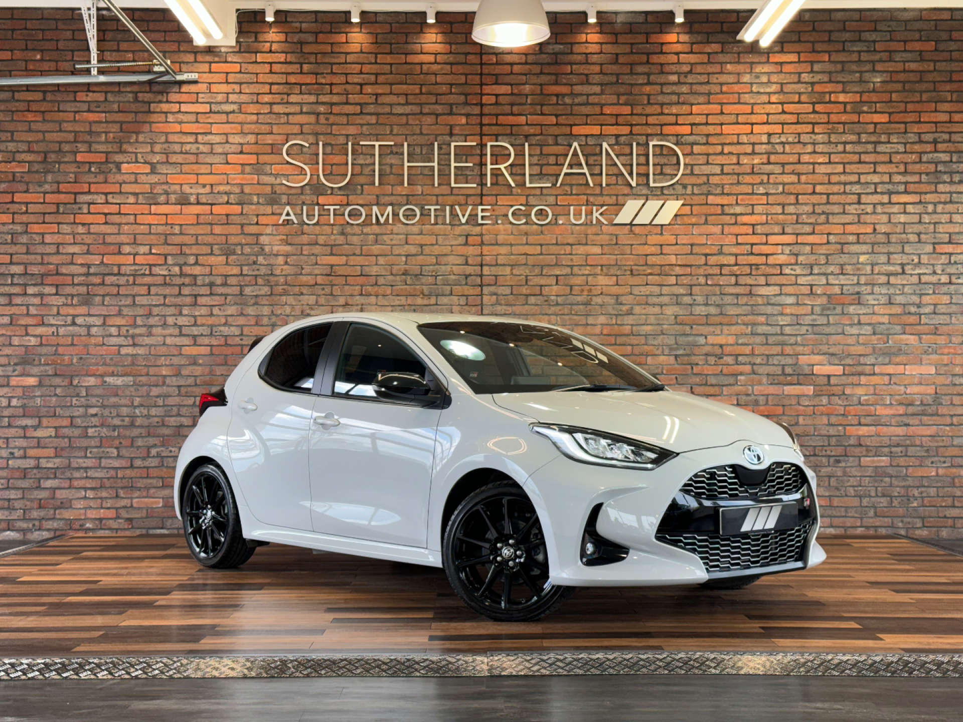 TOYOTA YARIS 1.5 Yaris GR Sport HEV CVT 5dr #0