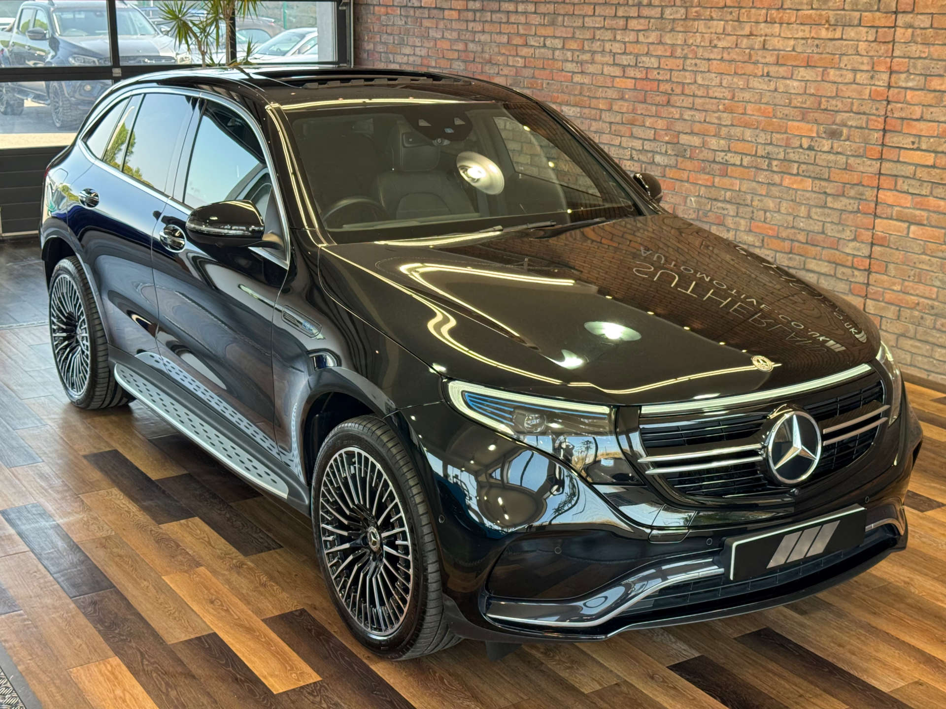 MERCEDES-BENZ EQC EQC 400 AMG Line Premium+ 4Matic 4WD 5dr #3